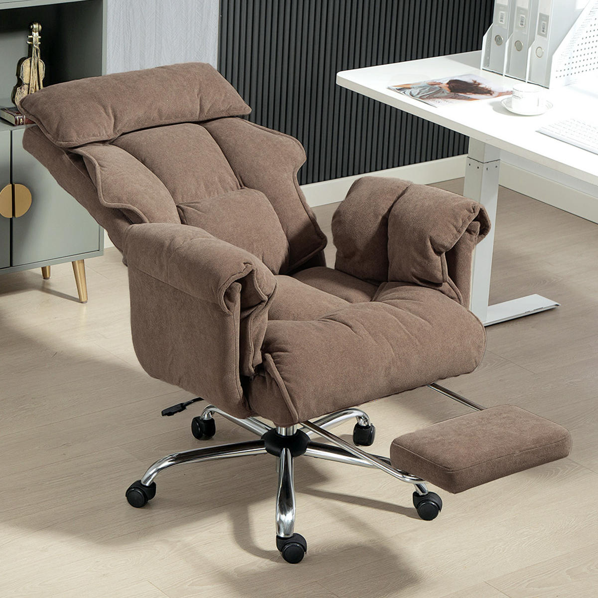 BÜROSTUHL Ergonomischer Schreibtischstuhl mit doppellagiger Polsterung Fußstütze - Hellbraun/Silberfarben, Textil/Metall (80/114/80cm) - HOMCOM