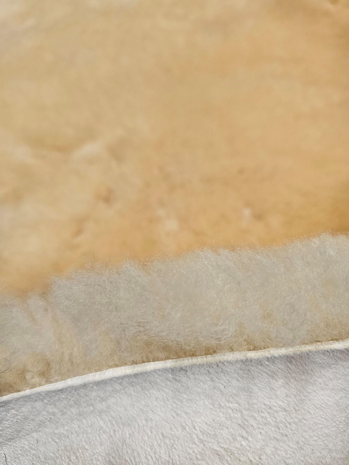 SCHAFFELL Medizinisch gegerbt – Wascharte US Merino Weiß ca. 140 cm - Creme/Weiß, Fell (75/140cm) - Provellus