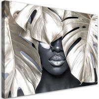 LEINWANDBILD Frau mit Monstera-Blättern auf dem Kopf 120x80cm - Grau, Textil (120/80cm) - Feeby