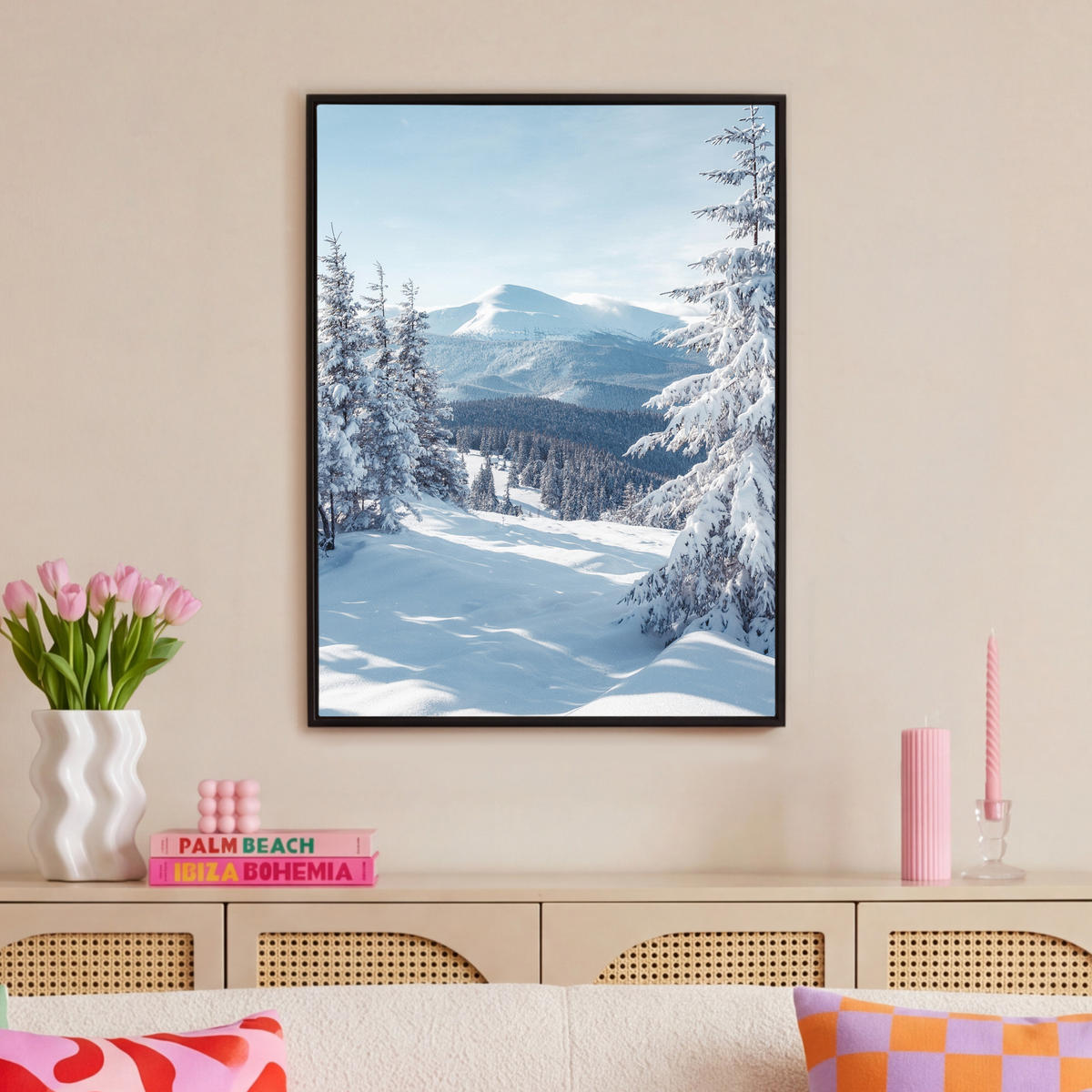LEINWAND Bilder mit Rahmen - Winterlandschaft - Natur - Berge - Bäume - Schnee - 70x100 - Hellblau, Textil (70/100cm) - MuchoWow
