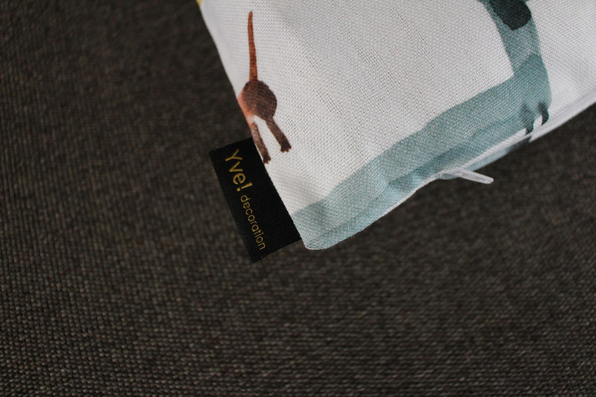 KISSENHÜLLE KLEINE DACKEL BUNT - Multicolor, Textil (38/38cm) - Yve! decoration