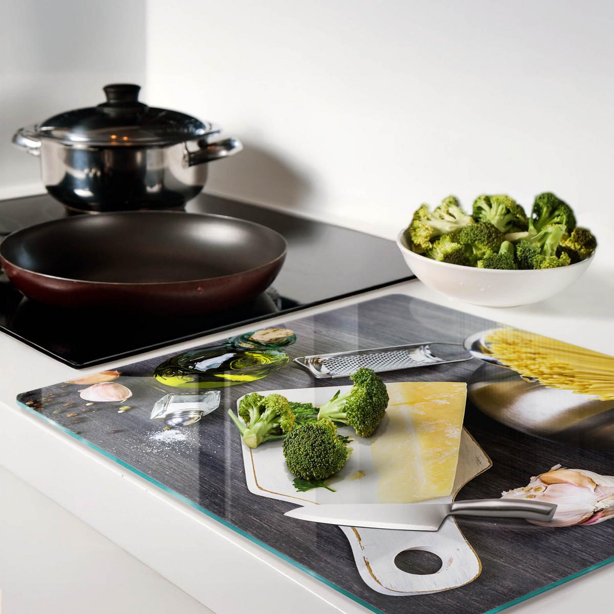 GLASPLATTE 60x52 cm Nudeln mit Knoblauch - Multicolor, Glas (60/0.4/52cm) - TULUP