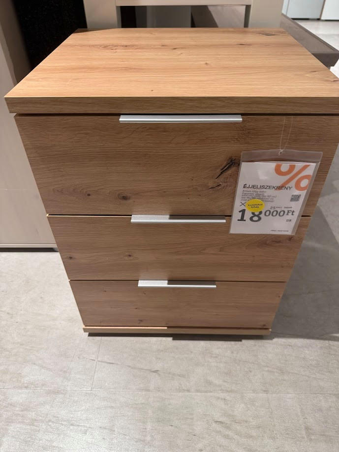 ÉJJELISZEKRÉNY SMILLA 3L E-BUDAÖRS OUTLET - Xora