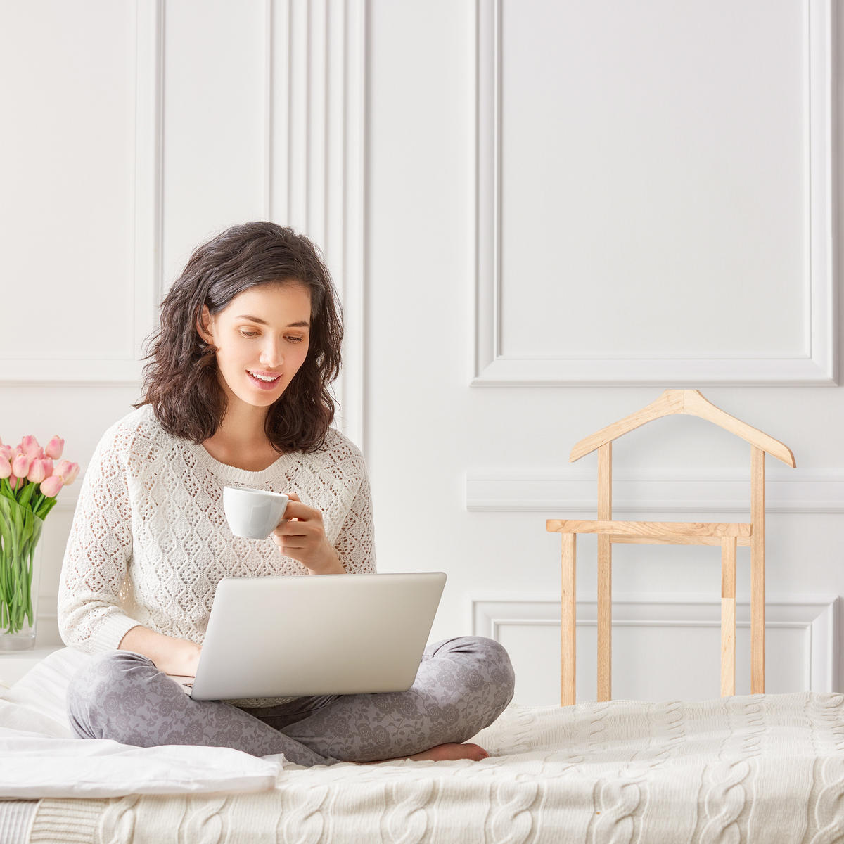 OBSLUŽNÝ stojan - světle hnědá, dřevo (47/102/50cm) - Relaxdays