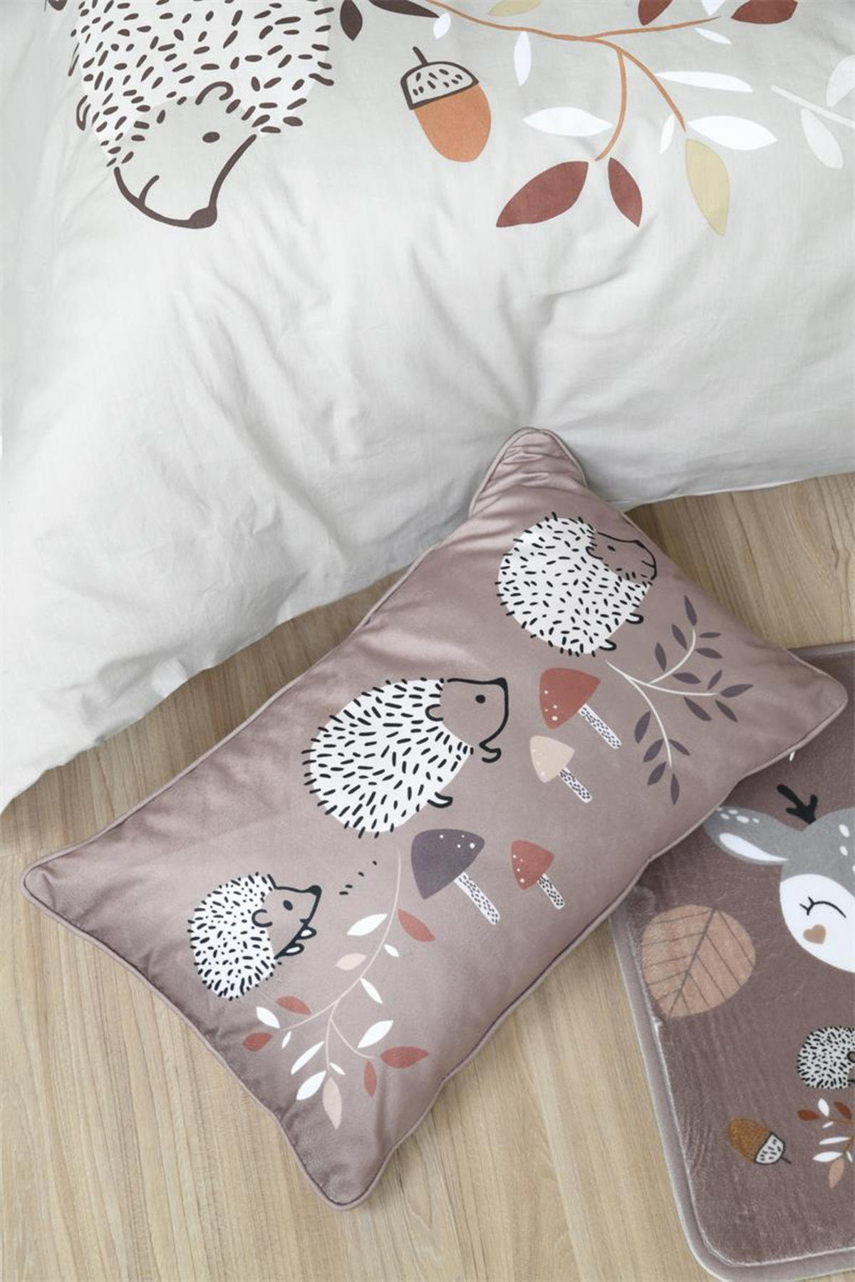 KINDERKISSEN Igel Gabin 50/30 cm - Beige, Textil (30/50cm)