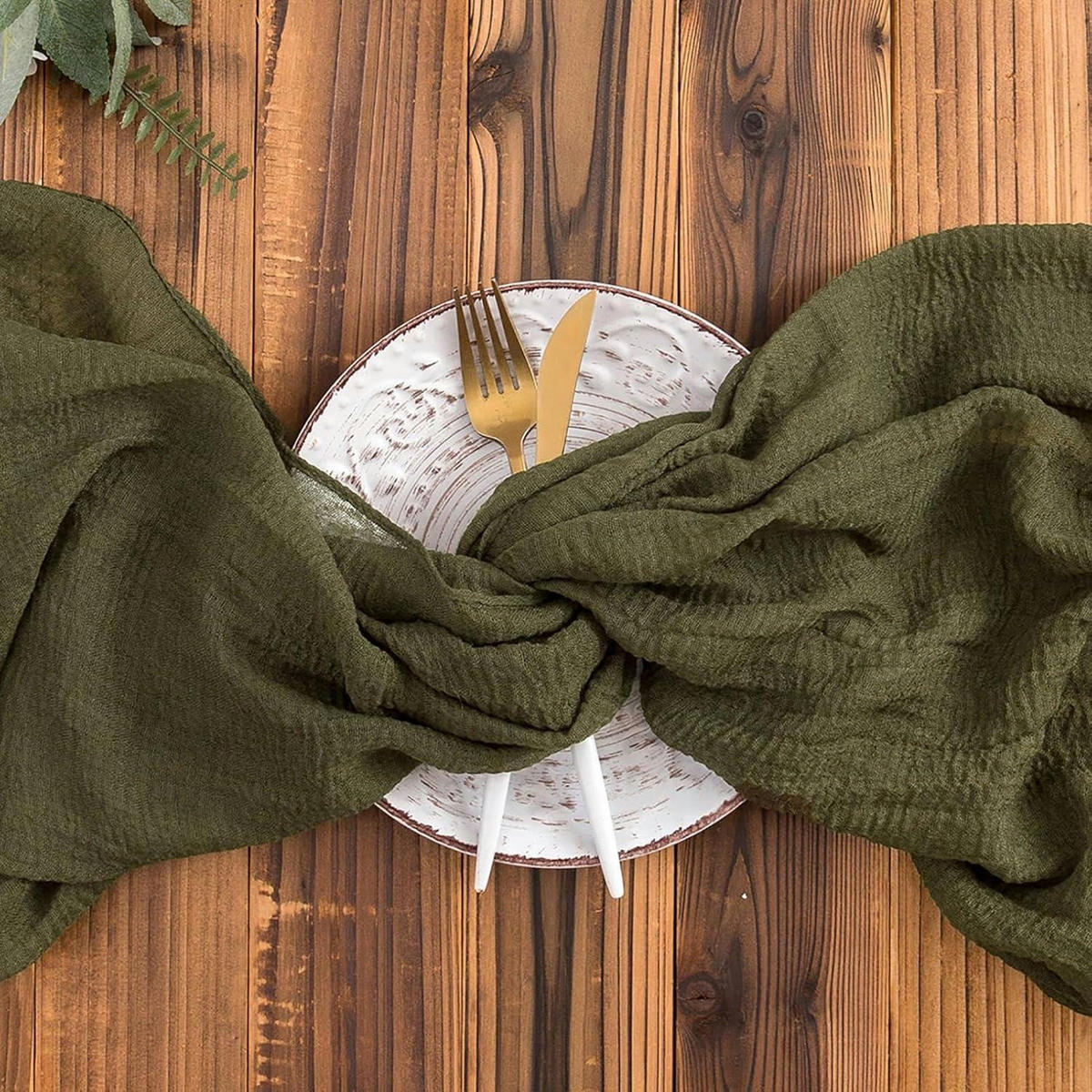 TISCHLÄUFER Musselin Olivgrün 80 x 400 cm - Olivgrün, Textil (400/80/1.5cm)