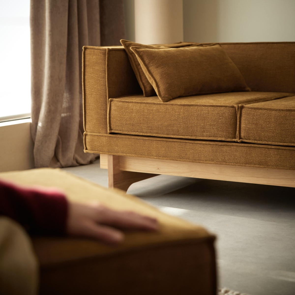 SOFA Miu Senfgelb aus Stoff - Dunkelgelb, Textil (223/46/90cm) - Tikamoon