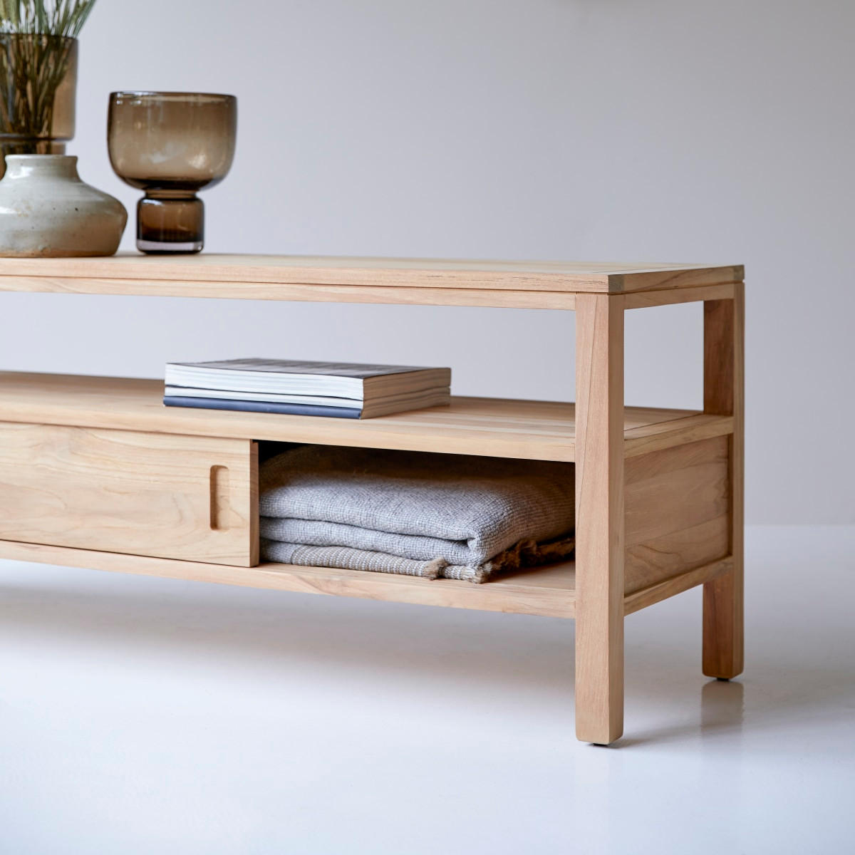 TV-SCHRANK Anton Natur aus Teak - Naturfarben, Holz (130/50/40cm) - Tikamoon