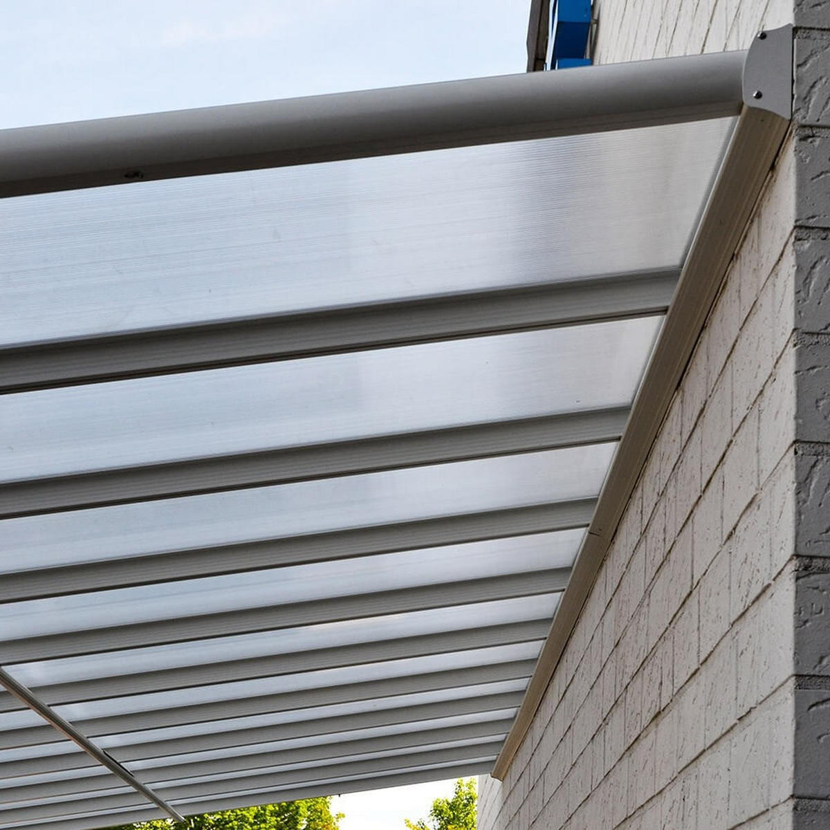 TERRASSENÜBERDACHUNG SOLIS - Farbe: Weiß, Größe: 564 / 557 x 303 / 300 x 278 / 226 cm - Weiß, Kunststoff (557/278/303cm) - Home Deluxe