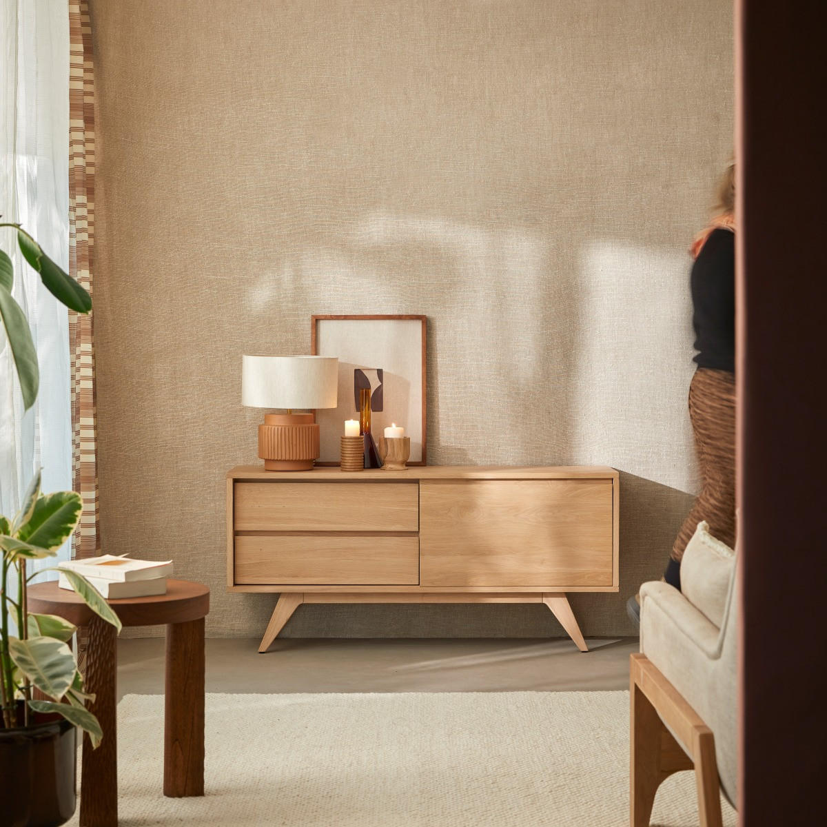 TV-SCHRANK Esmée Natur aus Eiche - Naturfarben, Holz (130/60/35cm) - Tikamoon