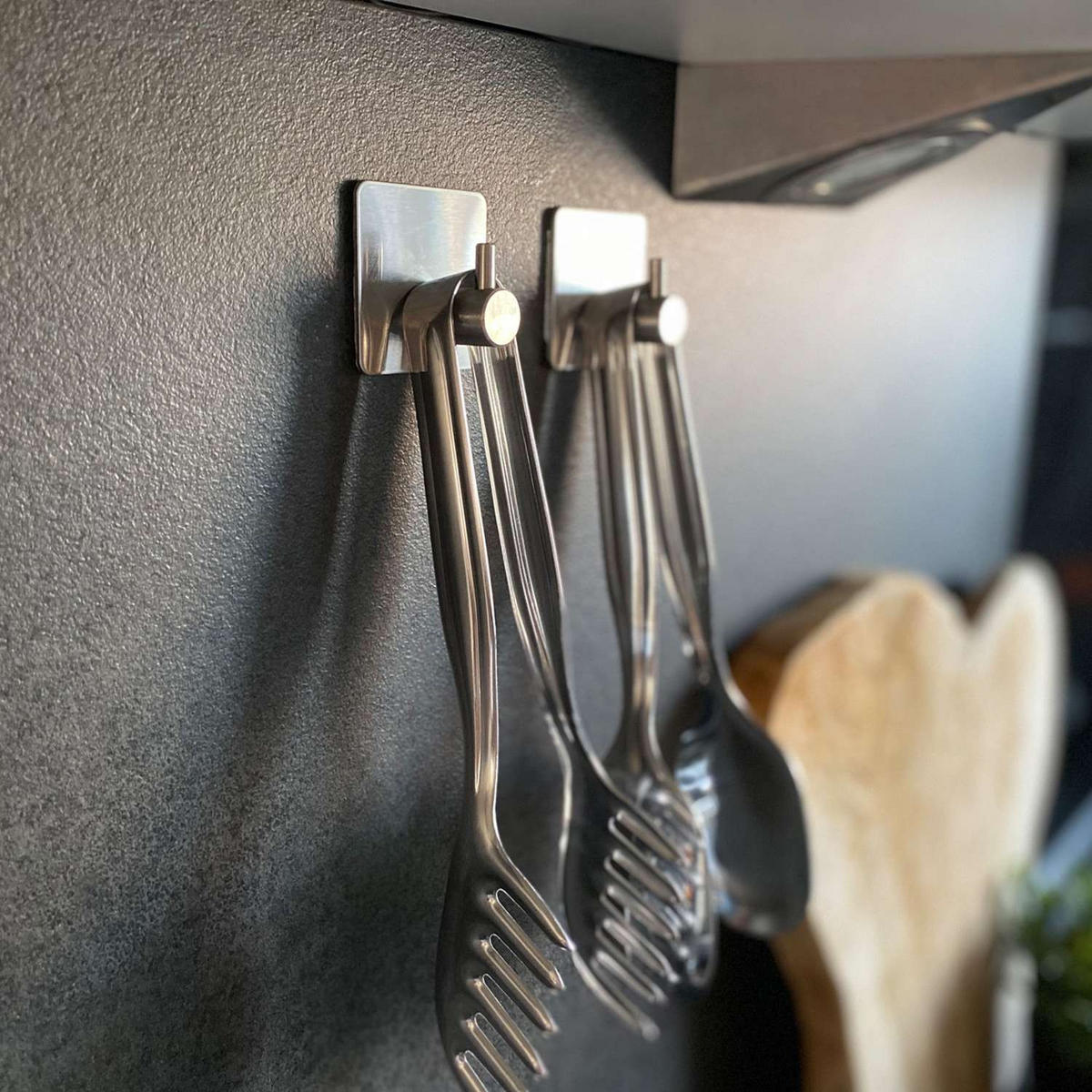 HANDTUCHHALTER selbstklebender Haken (4-tlg.) - Silberfarben, Metall (4.5/3/4.5cm) - Intirilife