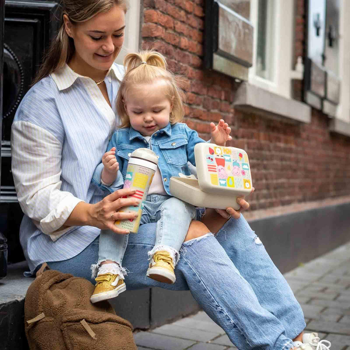 LUNCHBOX Candy Peppa Pig organic sand 19 x 13,5 x 6,5 cm - Beige, Kunststoff (13.5/6.5/19cm) - Koziol