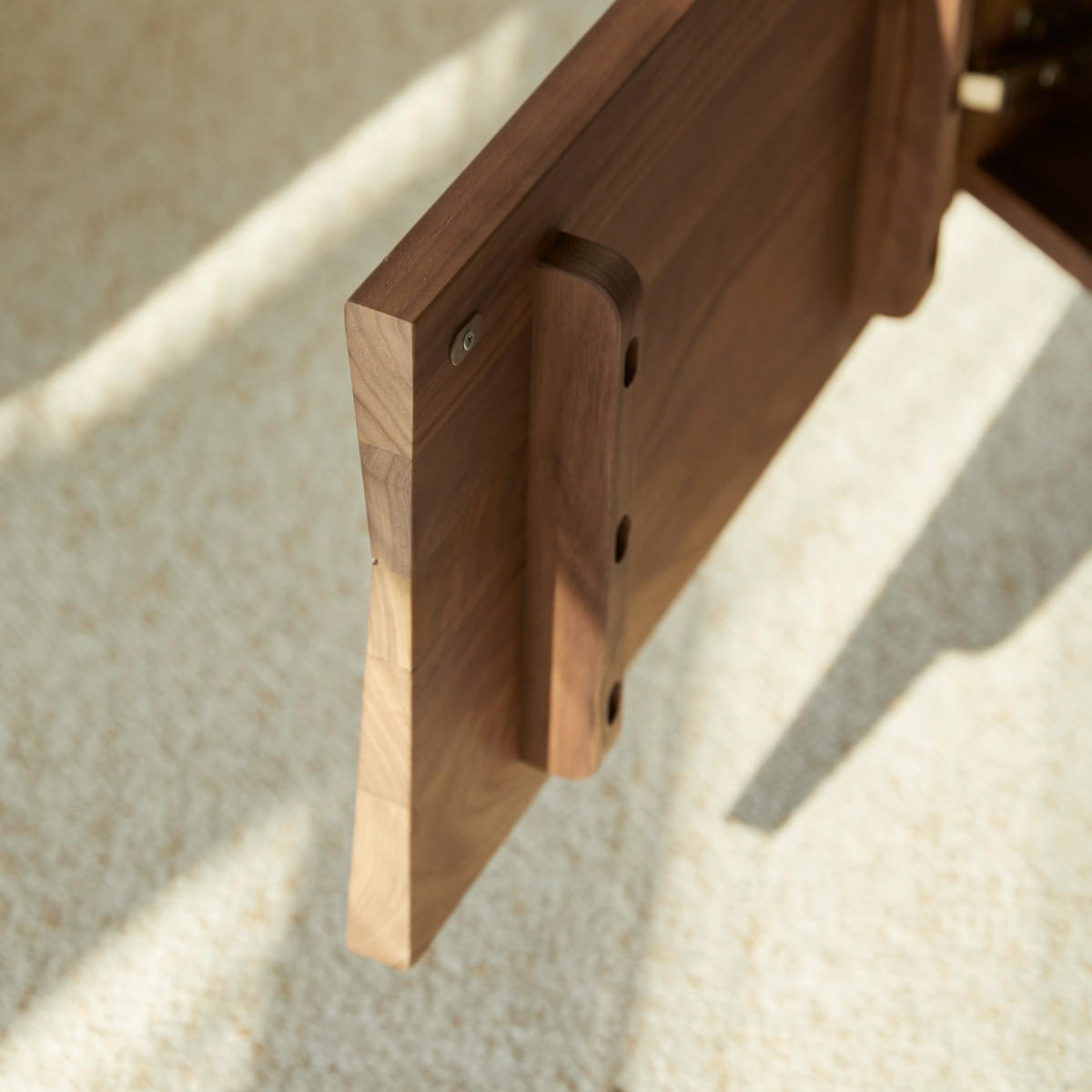 TV-SCHRANK Metric Dunkelbraun aus Walnuss - Dunkelbraun, Holz (175/43/40cm) - Tikamoon