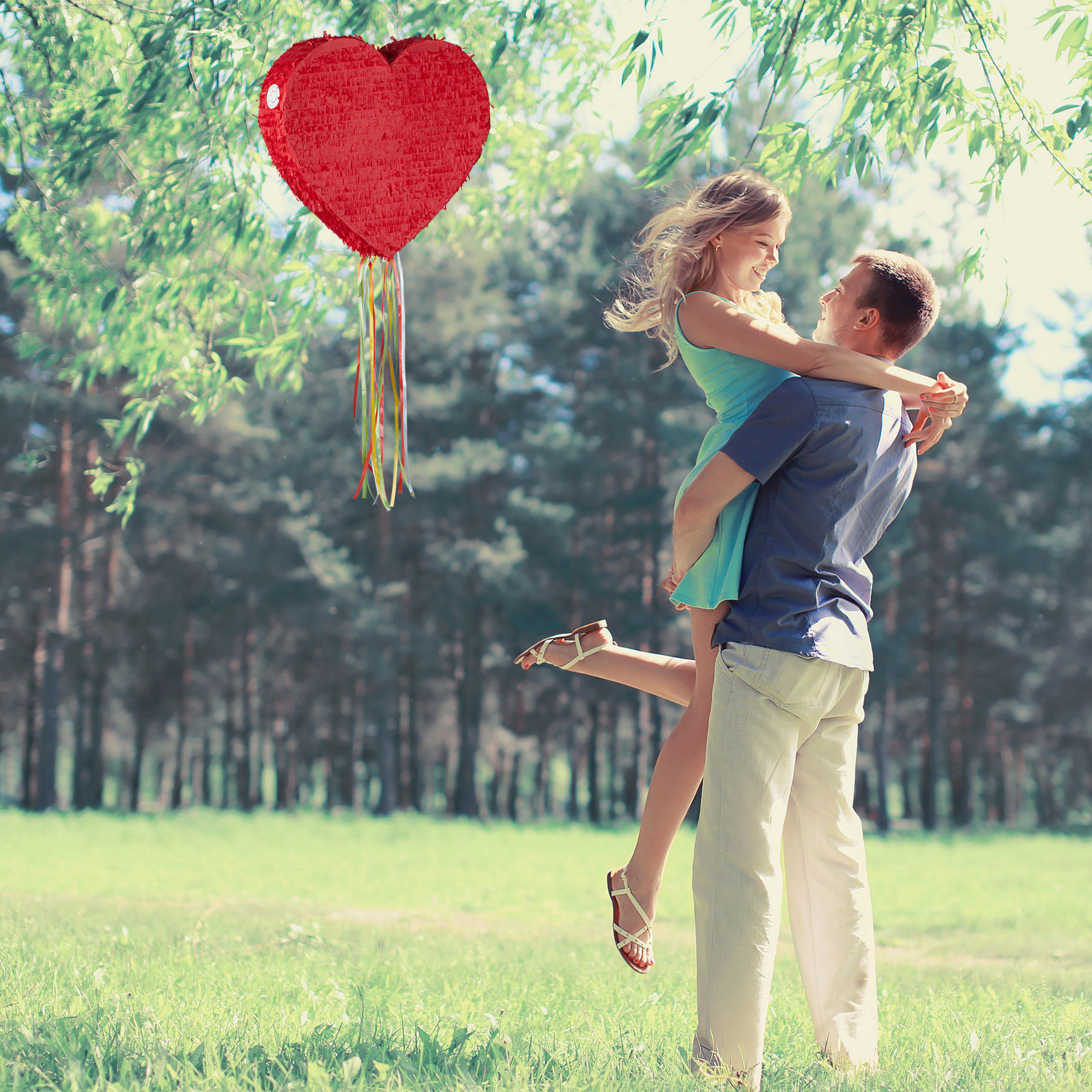 HERZPINATA - Rot, Papier/Wellpappe (50.5/45/10cm) - Relaxdays