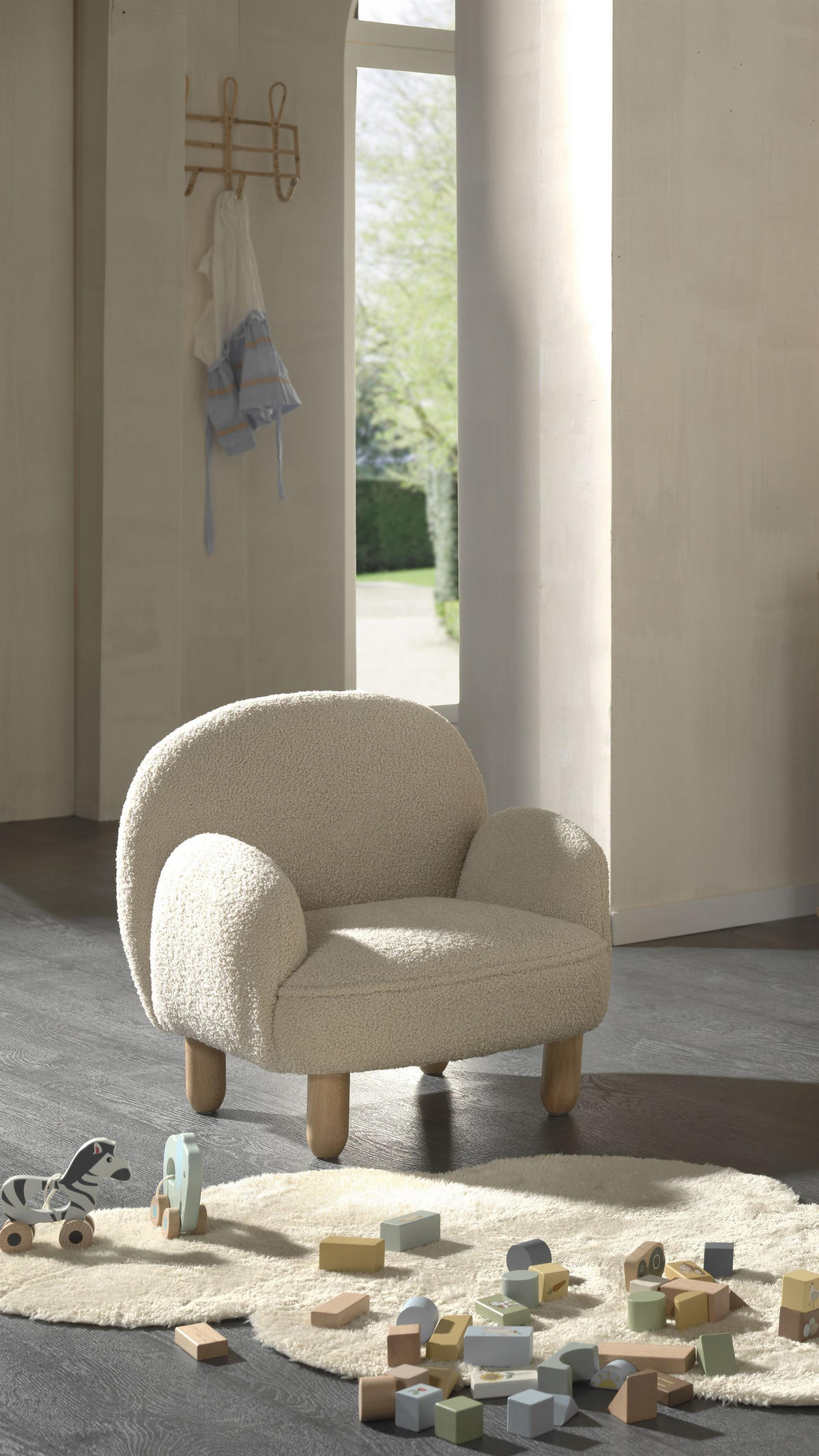 KINDERSESSEL Keila komfortabel und bequem weicher Bouclé Stoff beige - Beige, Kunststoff (53/52/56cm) - 58aufmkessel