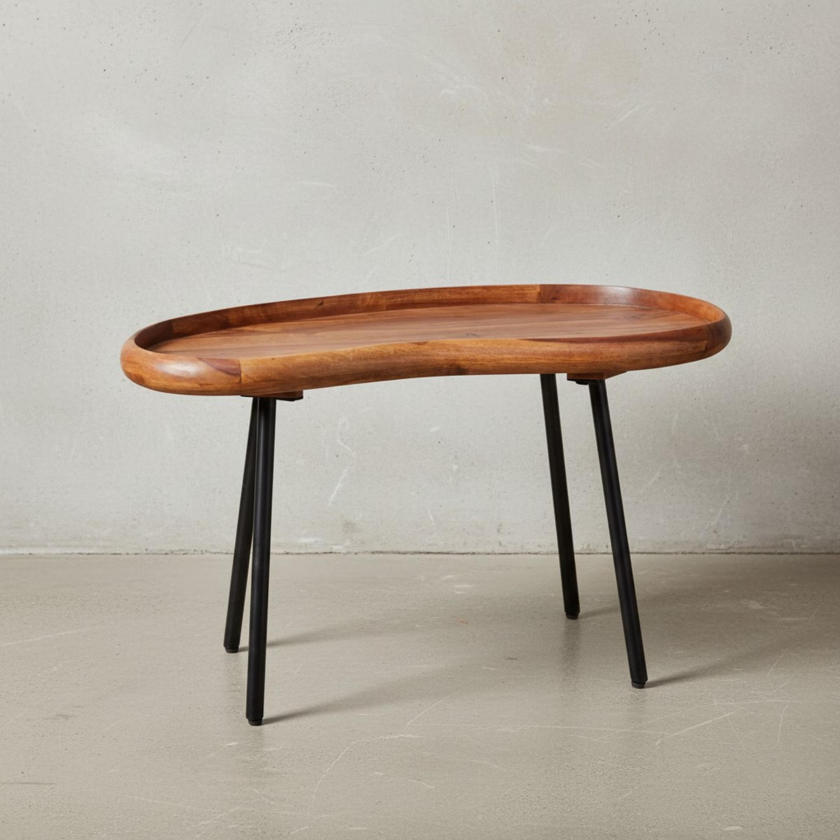 COUCHTISCH Massivholz mit Metallbeinen, Nierenform, Handgefertigt, Braun 71x40x42 cm - Schwarz/Braun, Holz/Metall (40/71/42cm) - KADIMA DESIGN