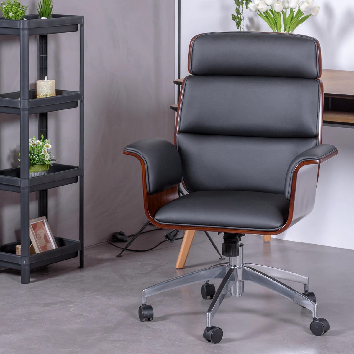CHEFSESSEL Holz Schwarz - Schwarz, Holz (69/100/47cm) - Nest Dream