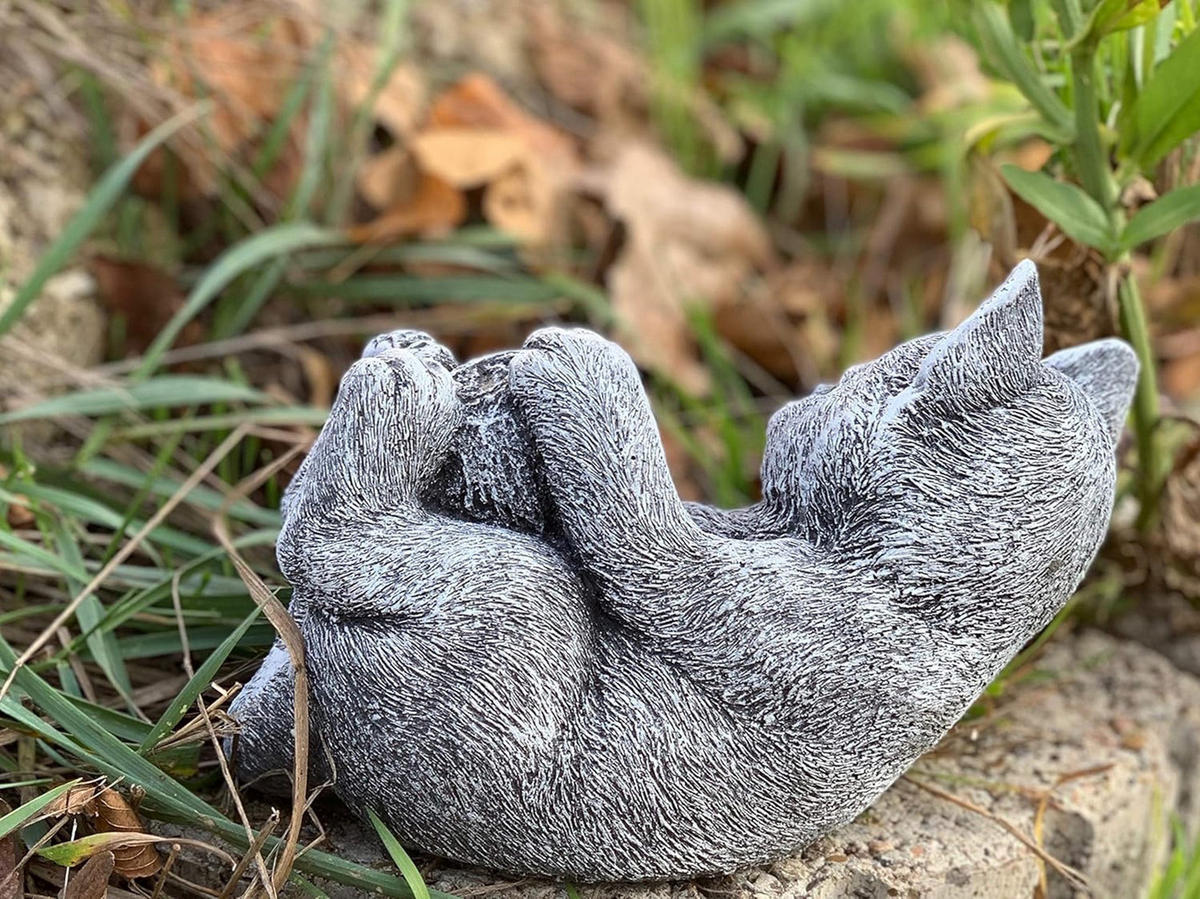 STONEANDSTYLE Steinfigur Katze Elfie frostfest wetterfest - Grau, Stein (16/11/13cm) - stoneandstyle