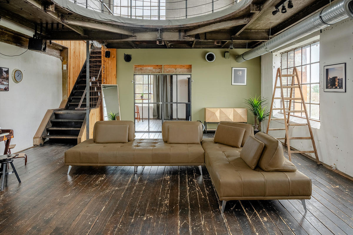 MODULSOFA WIOLO Beige Leder - Beige/Silberfarben, Leder/Metall (350/83/240cm) - KAWOLA