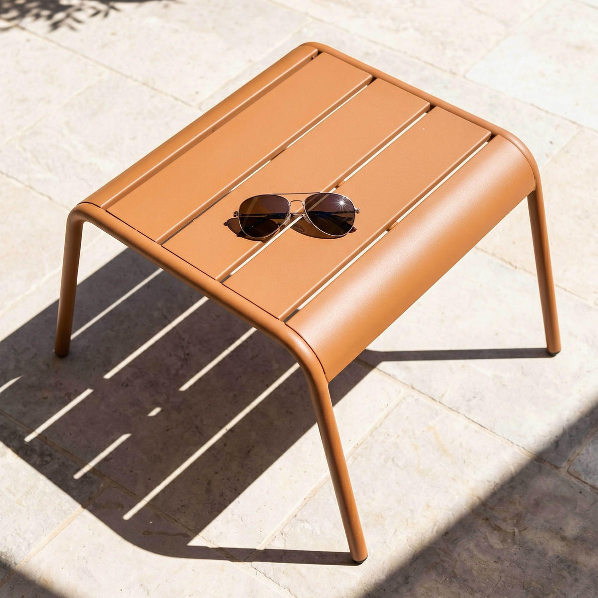 GARTENHOCKER, Karamell - Braun, Metall (44/30/40cm) - Oviala