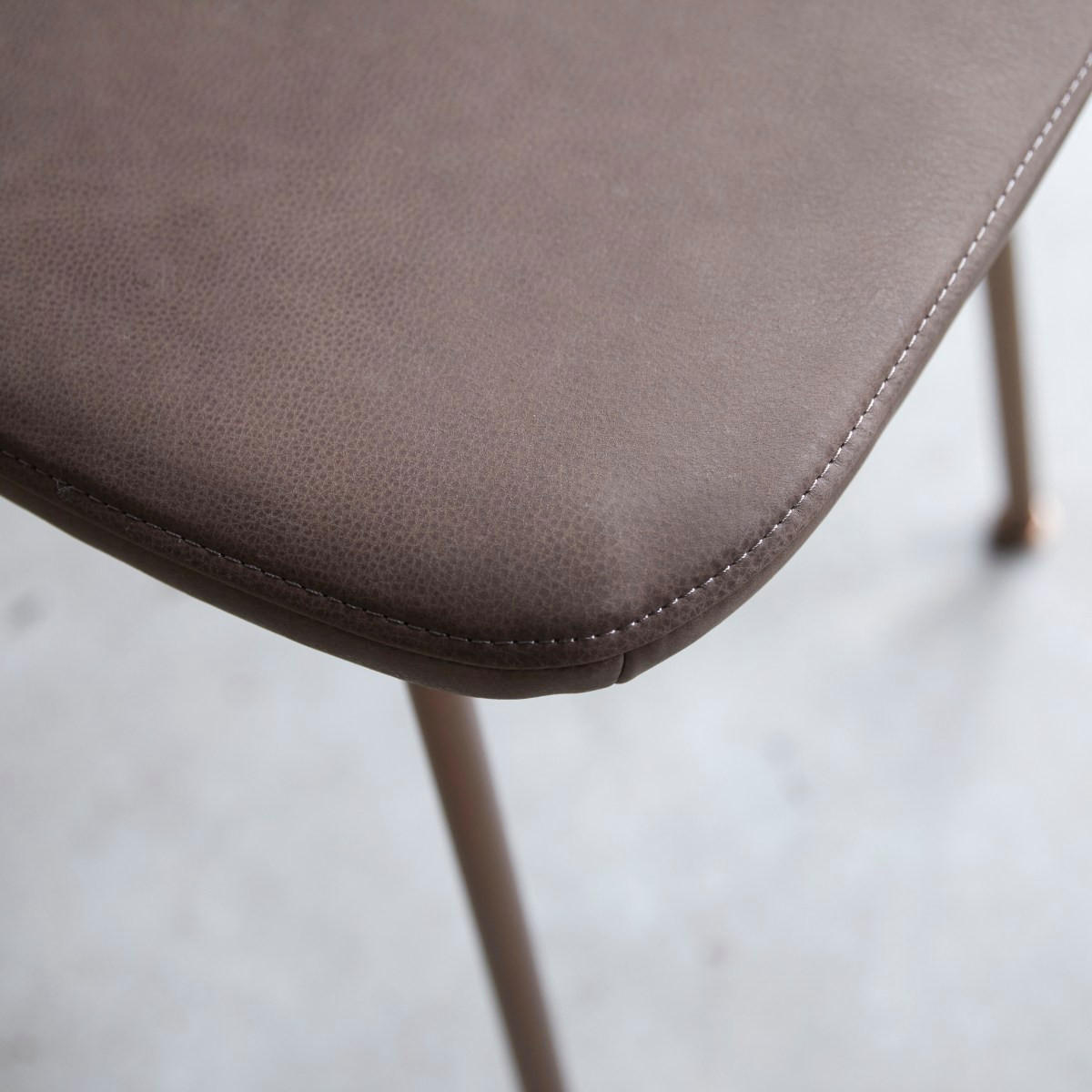 STUHL Yutapi Braun aus Stoff - Braun, Textil (46/89/60cm) - Tikamoon