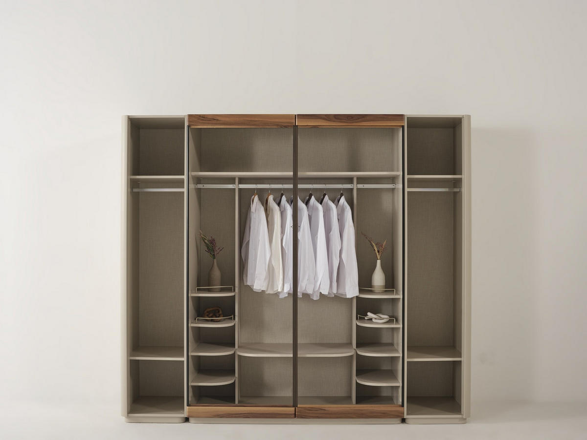 KLEIDERSCHRANK Estella 6 trg. - Creme, Holzwerkstoff (260/229/65cm)