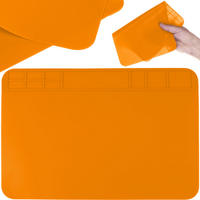 LÖTMATTE Universal - 300/200 mm, Silikon, hitzebeständig bis 500°C, ESD, Antirutsch, Organizer - Multicolor, Kunststoff/Metall (10/10/10cm)