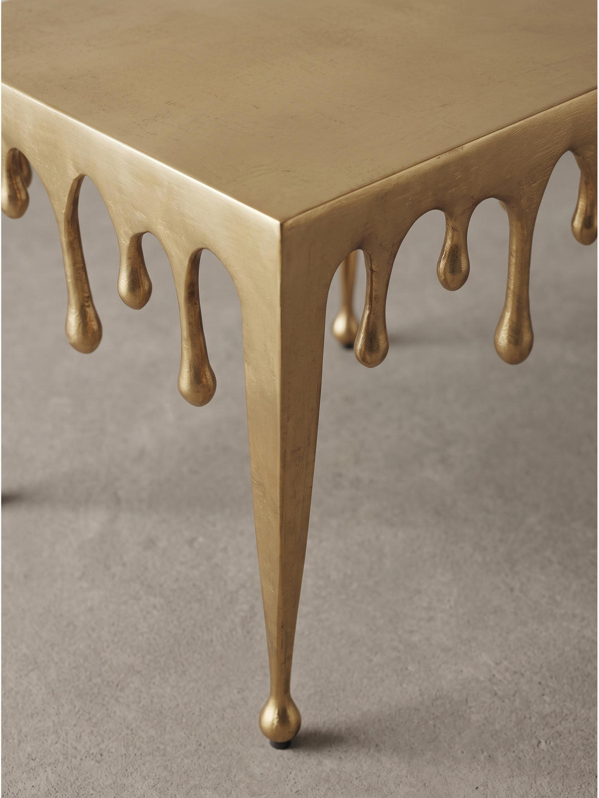 BEISTELLTISCH GARD, Aluminium, handgefertigt, Gold, 45,5 x 45,5 x 51 cm - Goldfarben, Metall (45.5/45.5/51cm) - KADIMA DESIGN