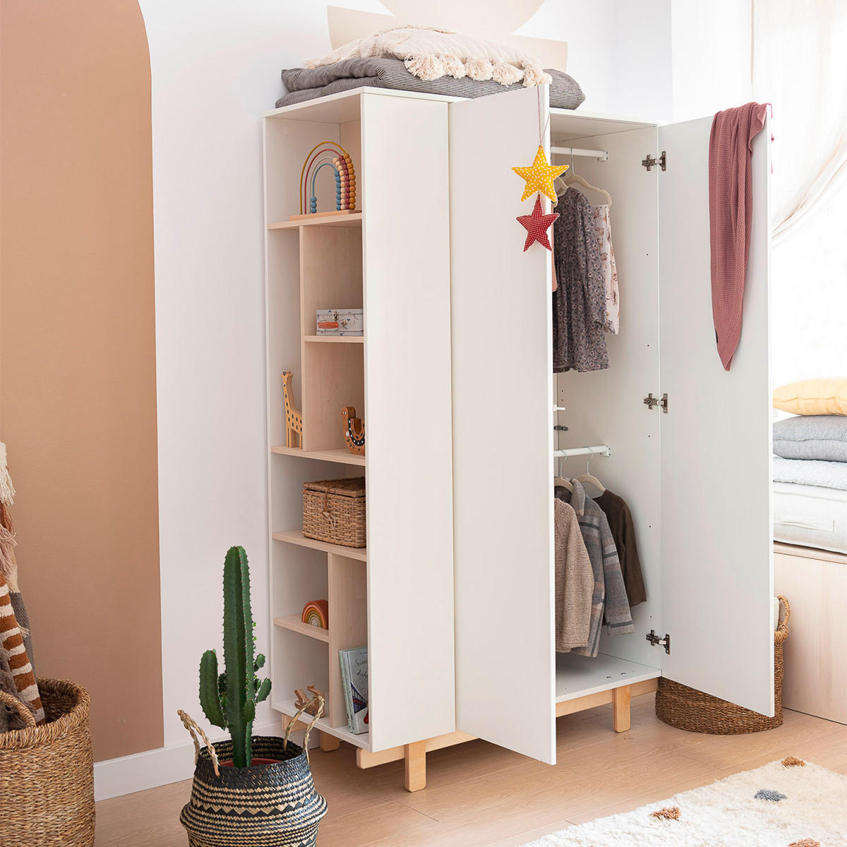 SKŘÍŇ 2DVEŘOVÁ Romy Bílá - bílá, kompozitní dřevo (115/190/50cm) - Petits-meubles