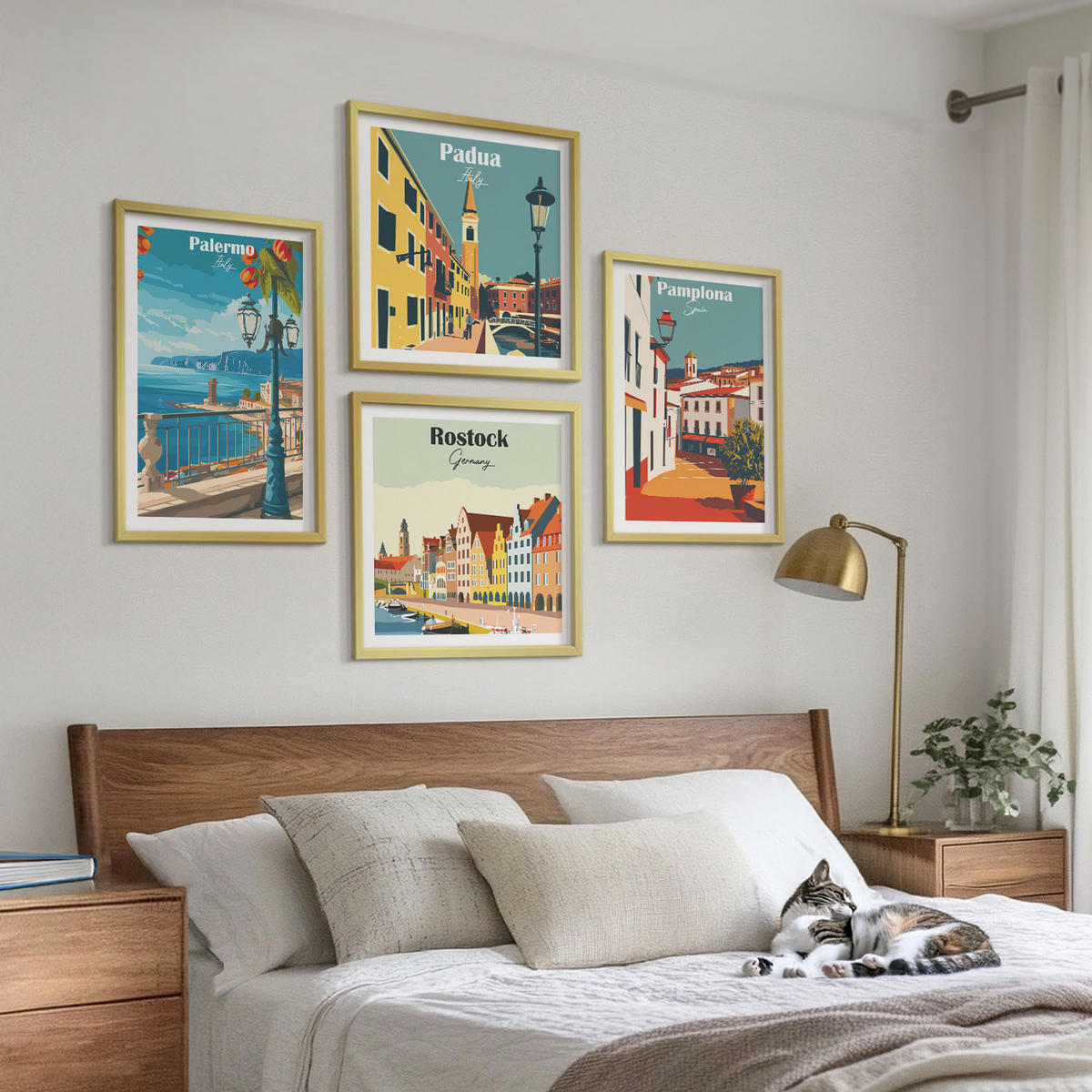 BILDER SET 4er Set - 50x50 cm & 40x60 cm Goldrahmen - Retro-Stadtillustrationen - Goldfarben, Kunststoff (50/50cm) - TULUP