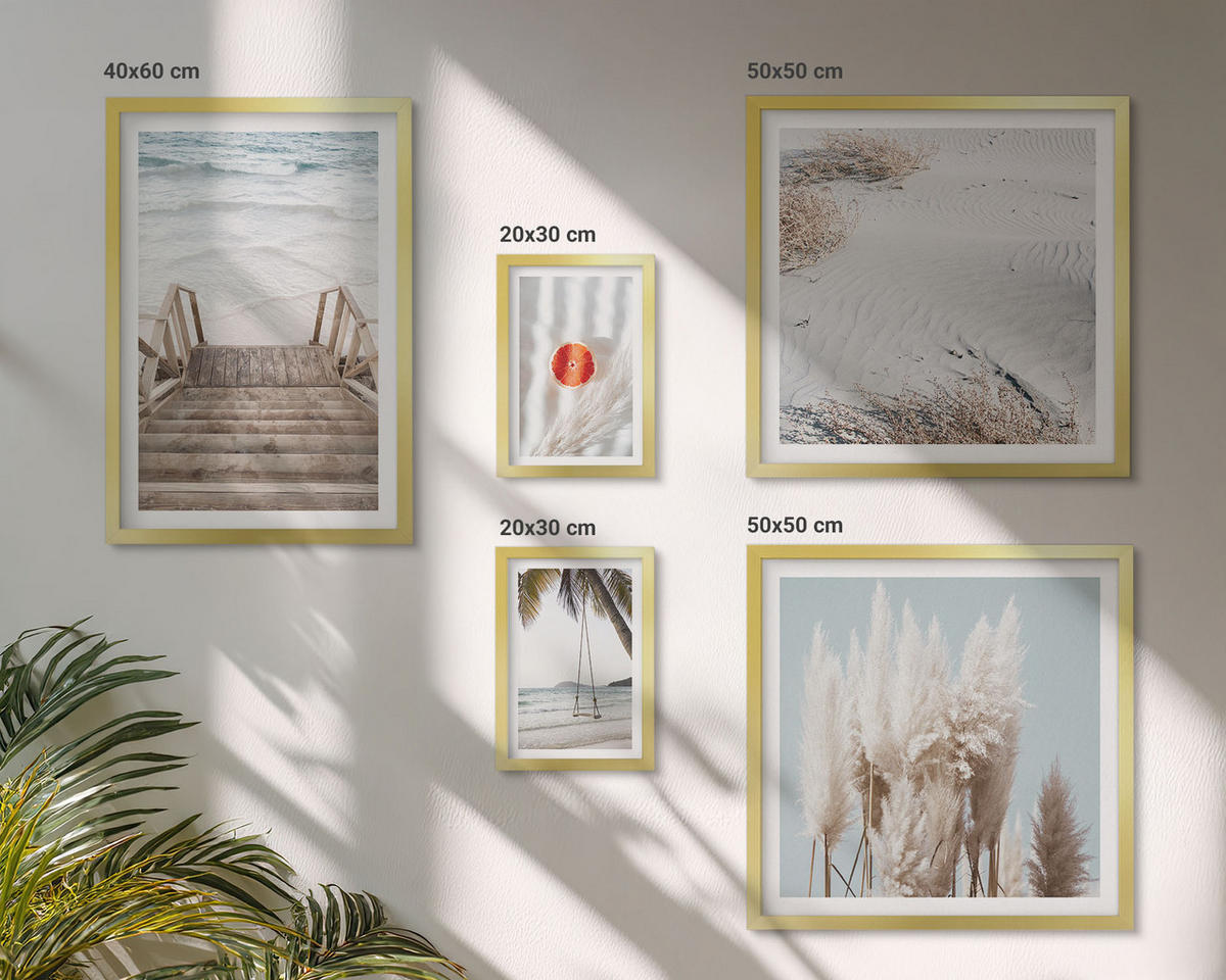 WANDBILDER 5er Set - 50x50 cm & 20x30 cm & 40x60 cm Goldrahmen - Strandatmosphäre dank hölzerner Treppen. - Goldfarben, Kunststoff (40/60cm) - ArtPrintCave