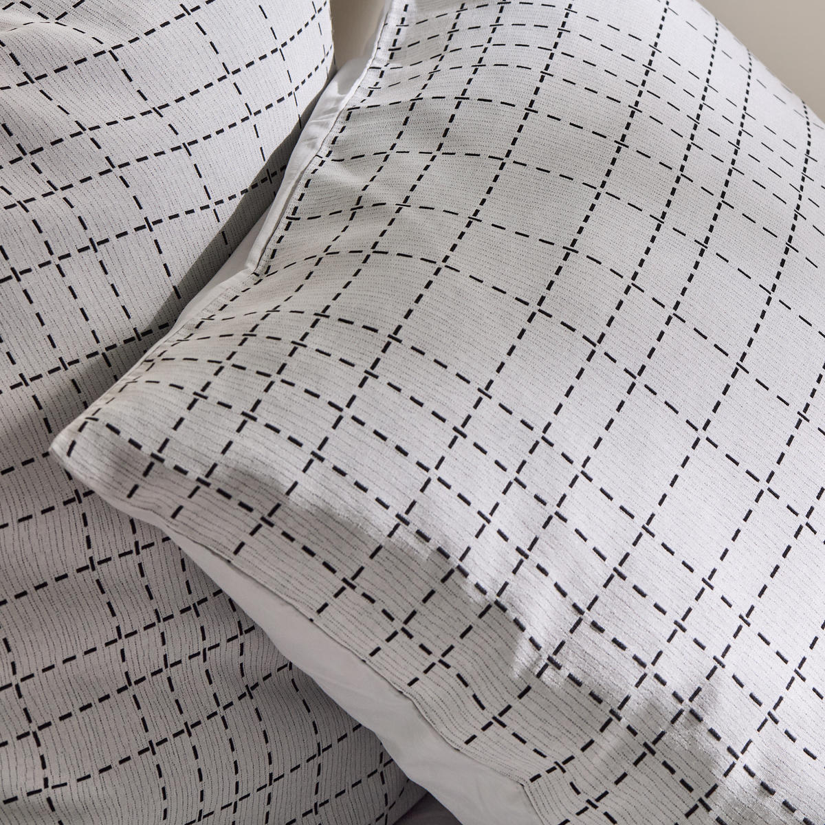 BETTWÄSCHE Sirana - Hellgrau, Textil (200/220cm) - home&you