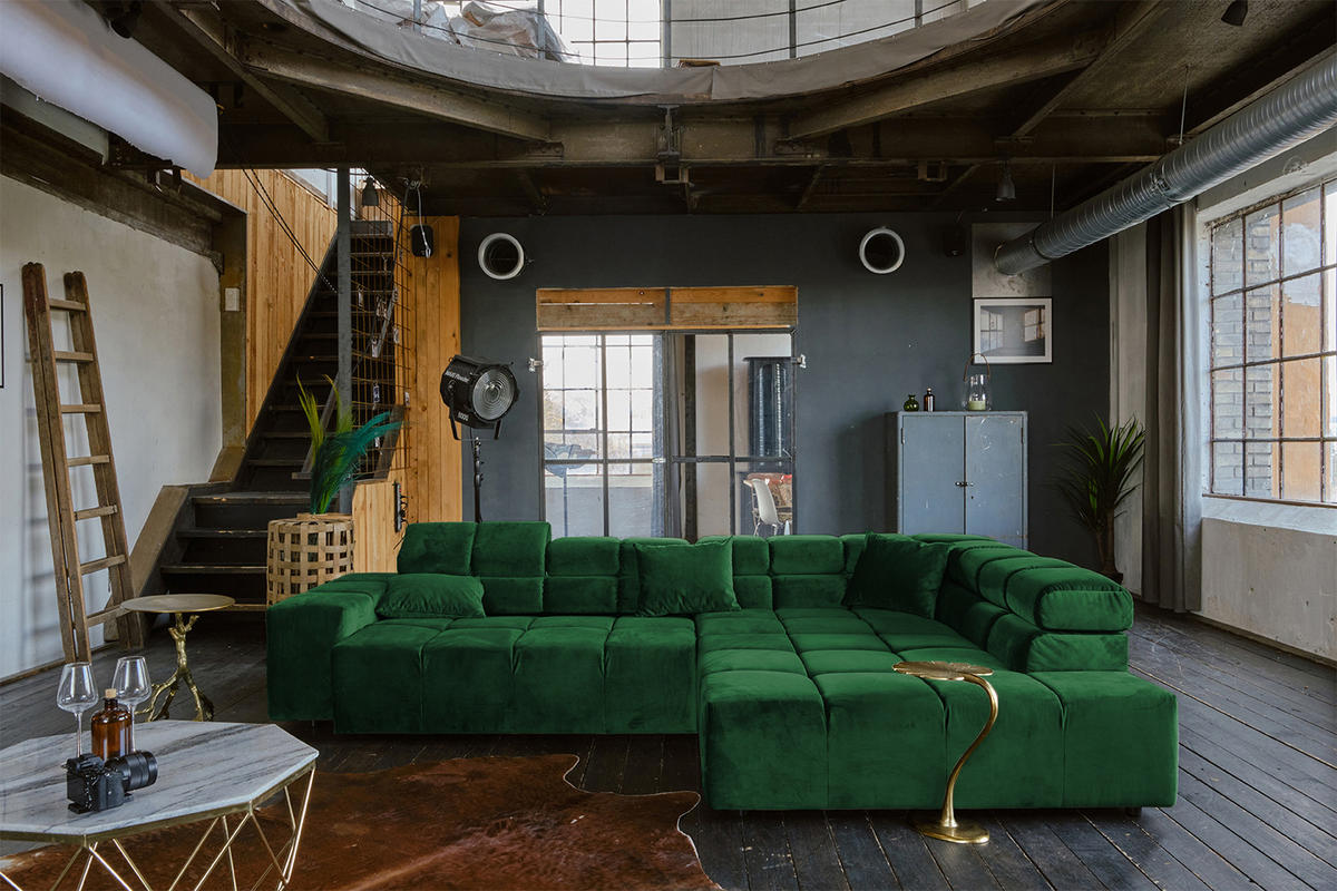 ECKSOFA MIT MOTORISCHEM SITZVORZUG NEVADA Smaragdgrün Velvet - Smaragdgrün/Schwarz, Textil (319/215cm) - KAWOLA