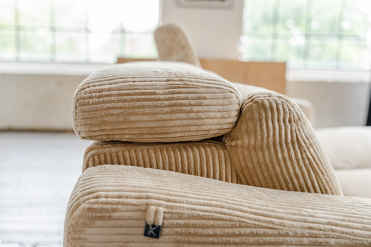 SOFA KIANA Beige Cord Relaxfunktion - Beige/Schwarz, Kunststoff/Textil (227/80/110cm) - KAWOLA