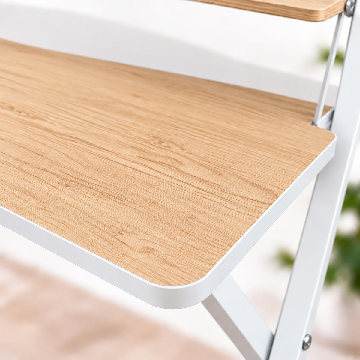 SKRIVBORD Vitt hopfällbart - Vit, Träbaserade material/Metall (56/70/82cm) - Relaxdays
