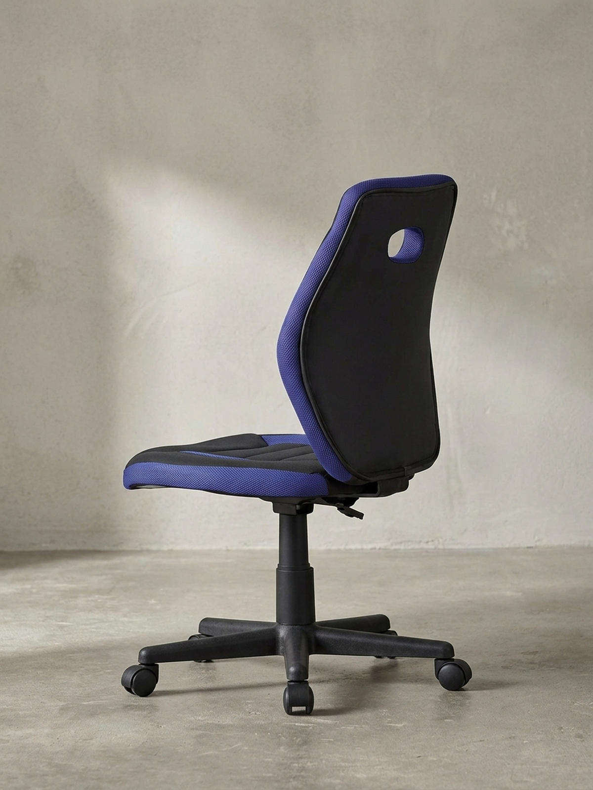 JUGENDDREHSTUHL Hohe Rückenlehne Schulterstütze Kunstleder Mesh, Blau 63x63x103 cm - Blau/Schwarz, Kunststoff/Textil (63/103/63cm) - KADIMA DESIGN