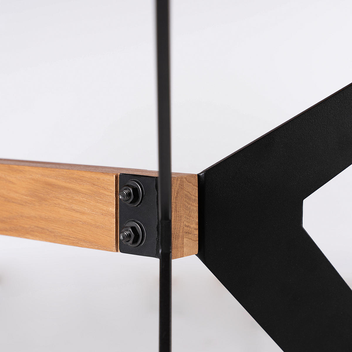 ESSTISCH - Zerreiche massiv / Eisen - Eichefarben, Holz (100/200/77cm) - home24