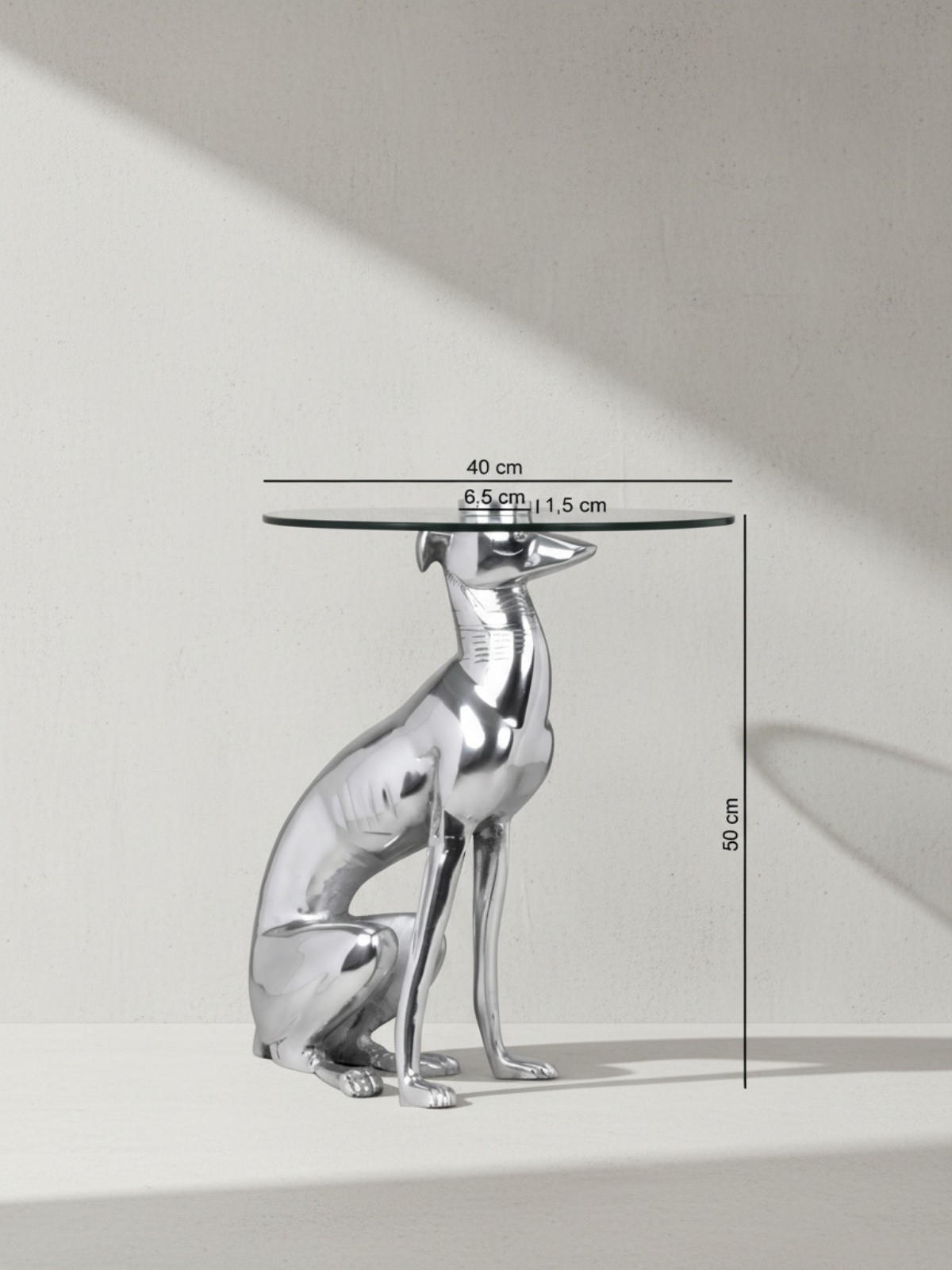 BEISTELLTISCH – Aluminium Glas Silber Skulptur Windhund 55x40 cm handgefertigt - Silberfarben, Glas/Metall (40/40/50cm) - KADIMA DESIGN