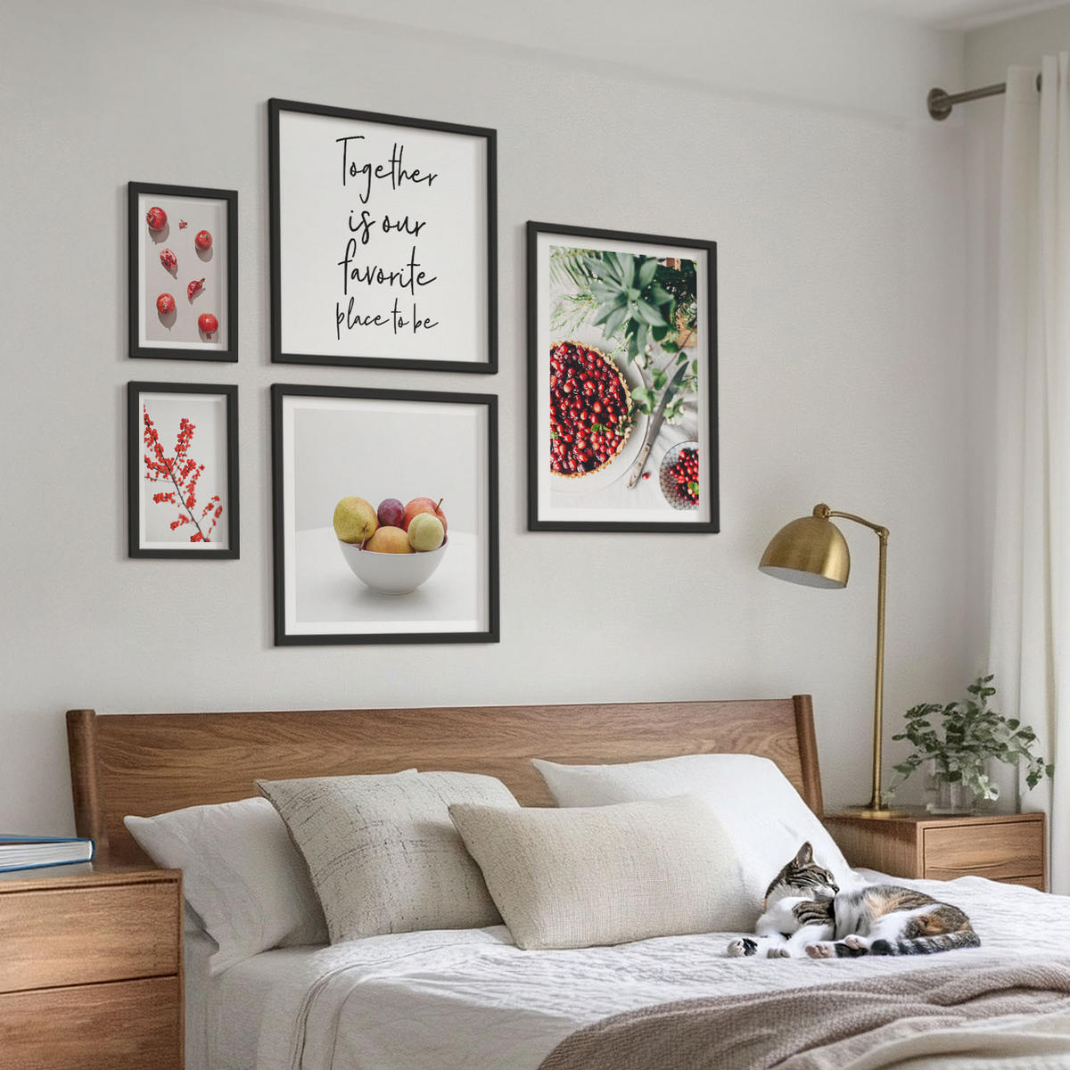 BILDER SET 5er Set - 50x50 cm & 20x30 cm & 40x60 cm Schwarzer Rahmen - Minimalismus der roten Früchte von Pflanzen - Schwarz, Kunststoff (40/60cm) - TULUP