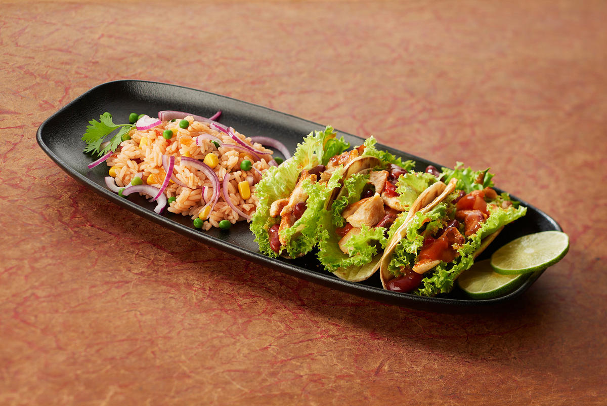 SERVIERPLATTE CLUB 36 cm x 15 cm in gusseisener Optik - Multicolor, Keramik (15/2.9/36cm) - Revol Porcelaine France