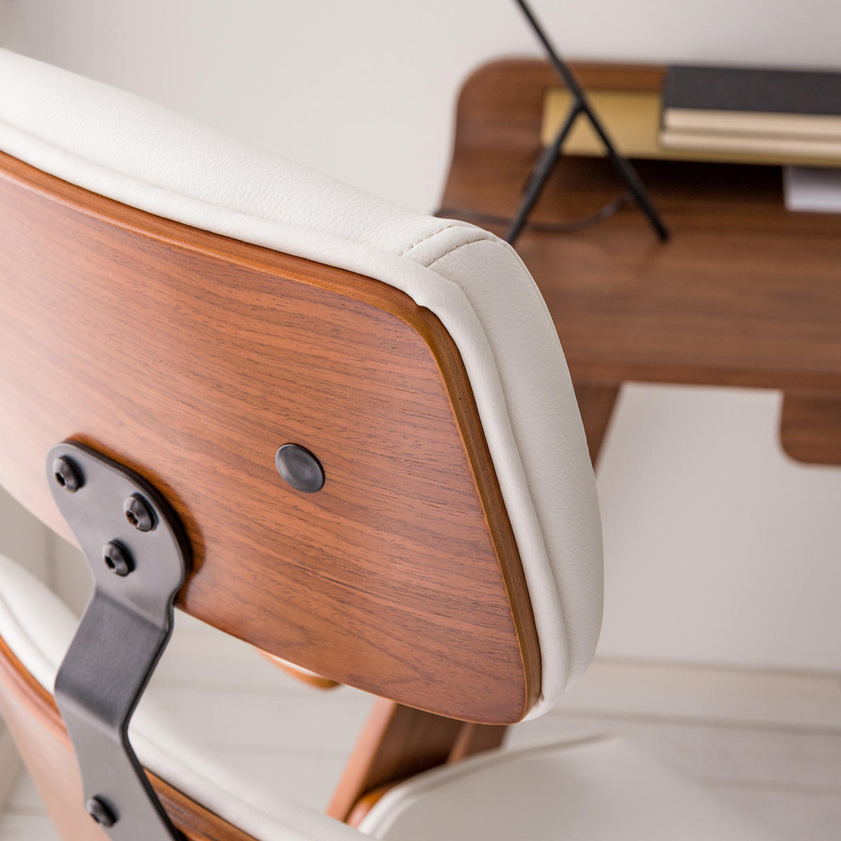 BÜRODREHSTUHL - Kunstleder / Stahl - Walnussfarben/Weiß, Holzwerkstoff/Kunststoff (66/121/71cm) - home24