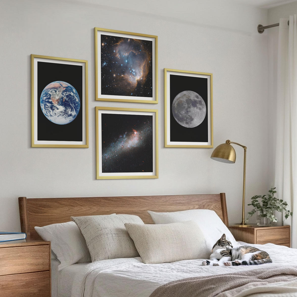 BILDER SET 4er Set - 50x50 cm & 40x60 cm Goldrahmen - Galaxie Weltraum Mond - Goldfarben, Kunststoff (50/50cm) - TULUP