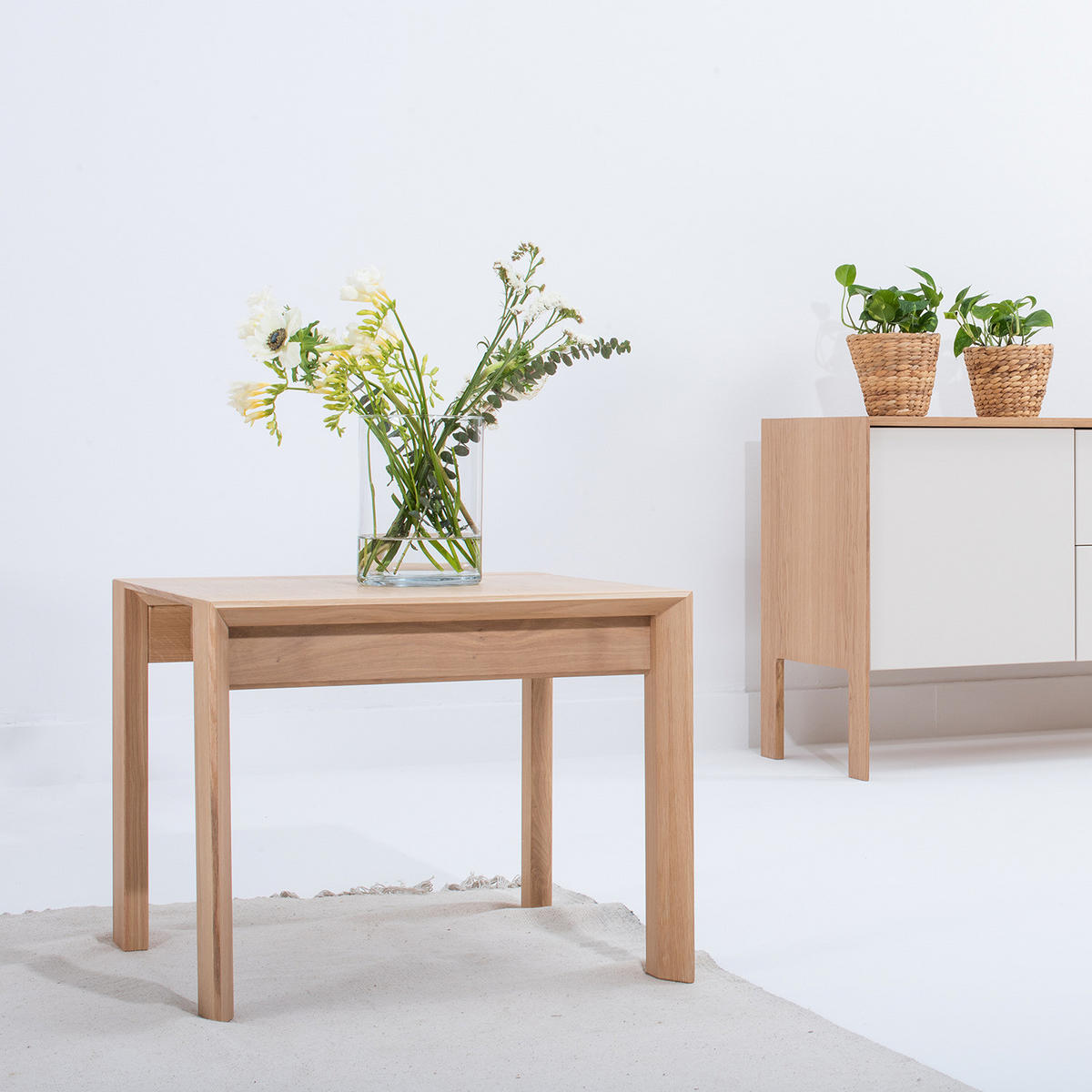 COUCHTISCH - Eiche teilmassiv - Eichefarben, Holzwerkstoff (55/55/45cm) - home24