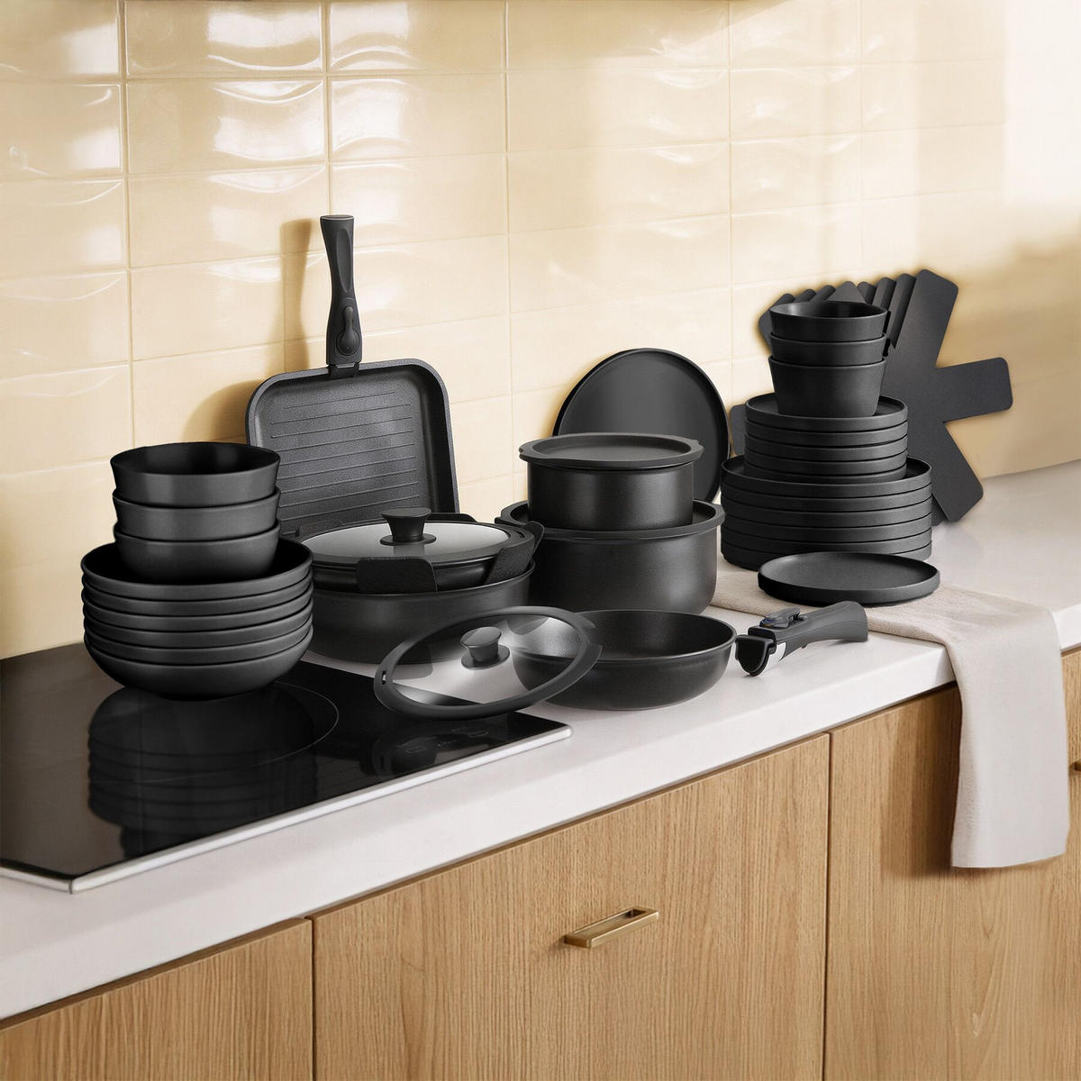KÜCHENSTARTERSET 41er Set Una/Parma, inklusive Topfschonern und anklemmbaren Griffen, schwarz - Schwarz, Keramik - tectake