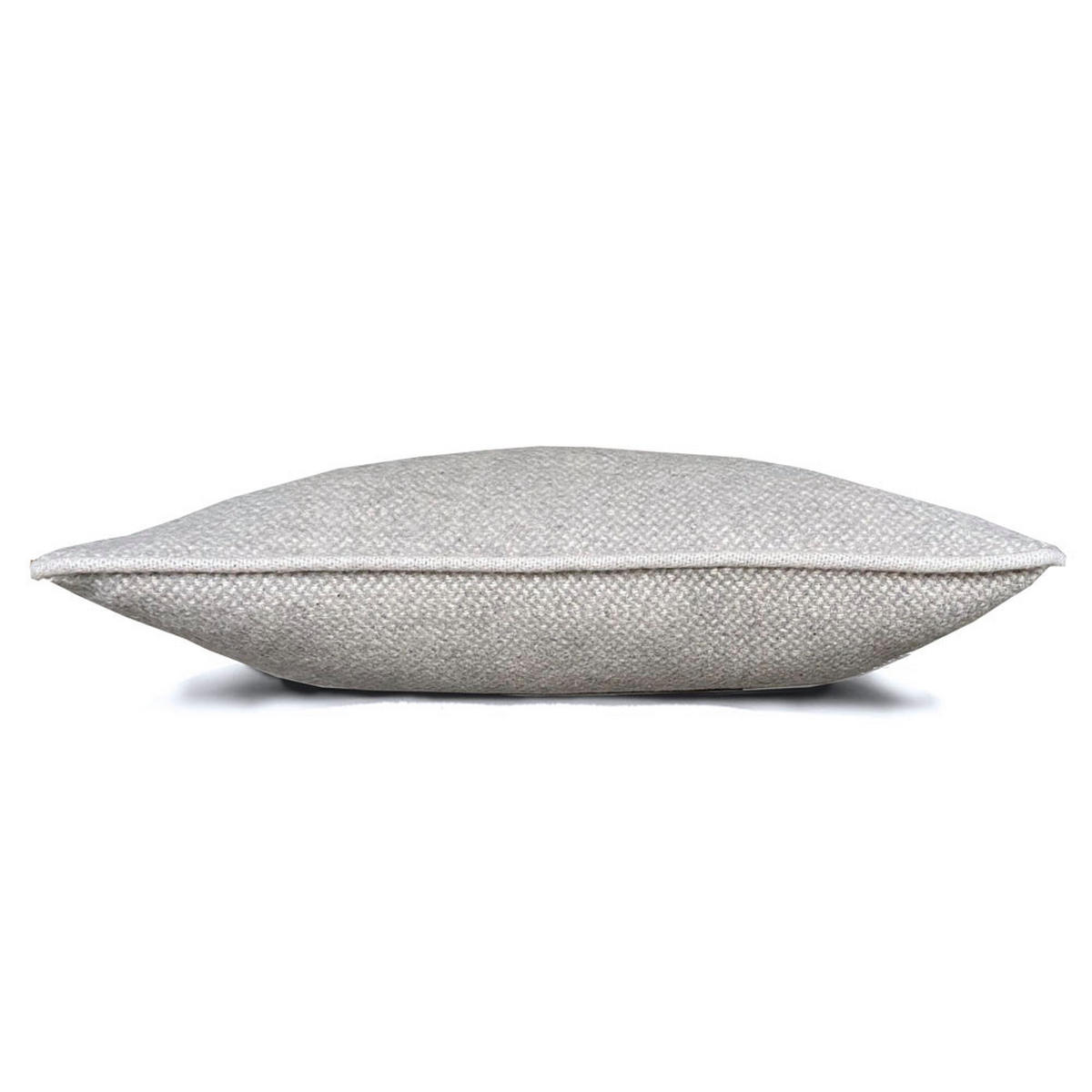 WOLLKISSEN recycelte Wolle Struktur Naturgrau 35x60 - Grau, Textil (60/35/12cm) - Malagoon