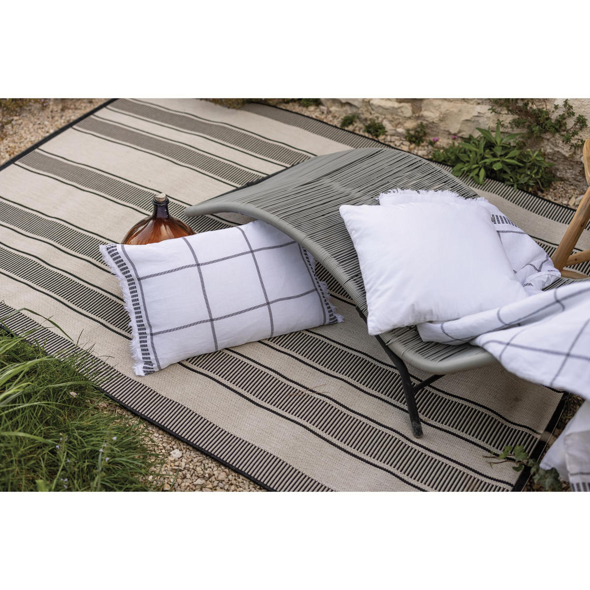 OUTDOOR-TEPPICH Paomia 2 perlweiß 60 x 110 cm - Hellgrau, Textil (60/110cm) - Vivaraise