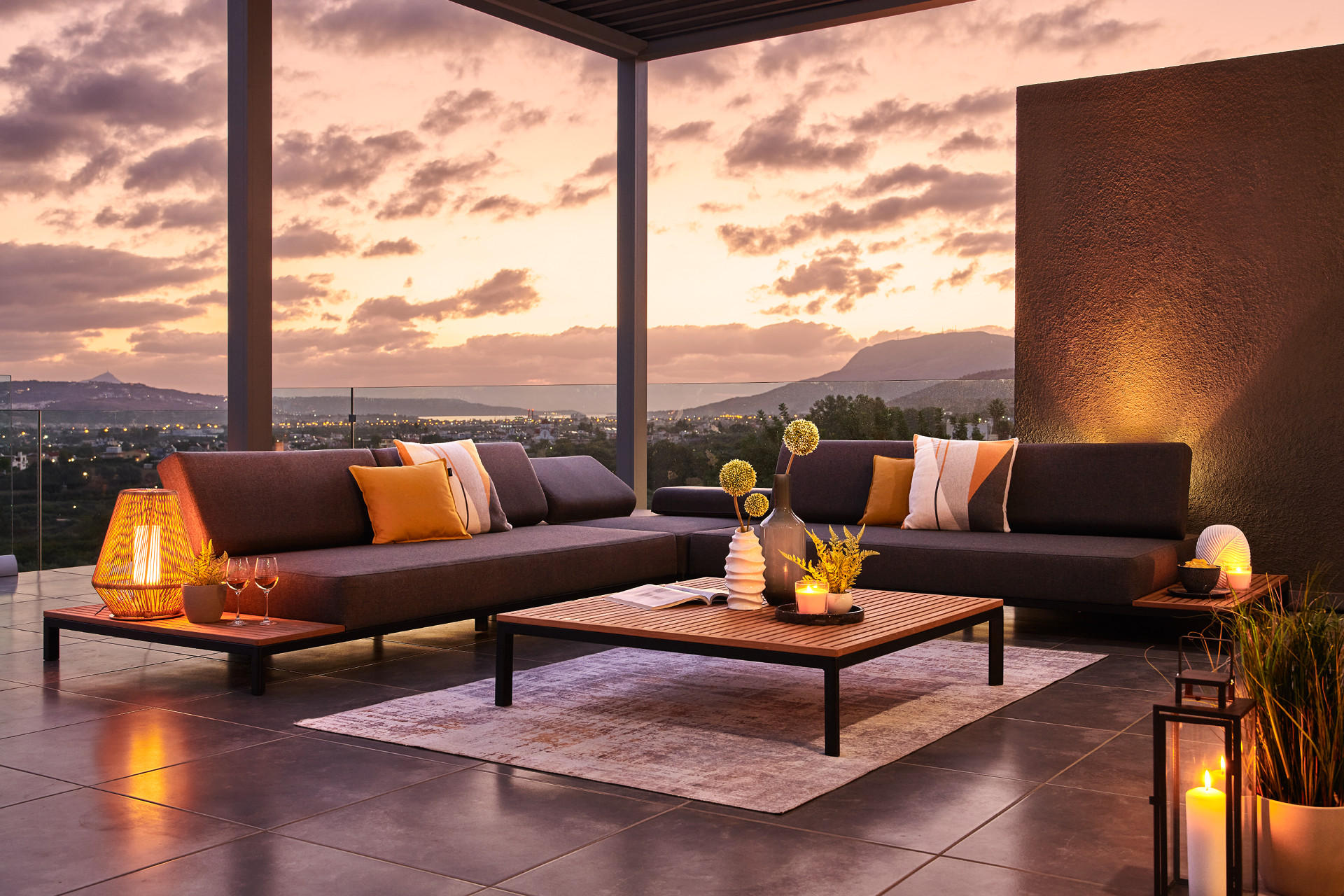Moderne und minimalistische Loungemöbel