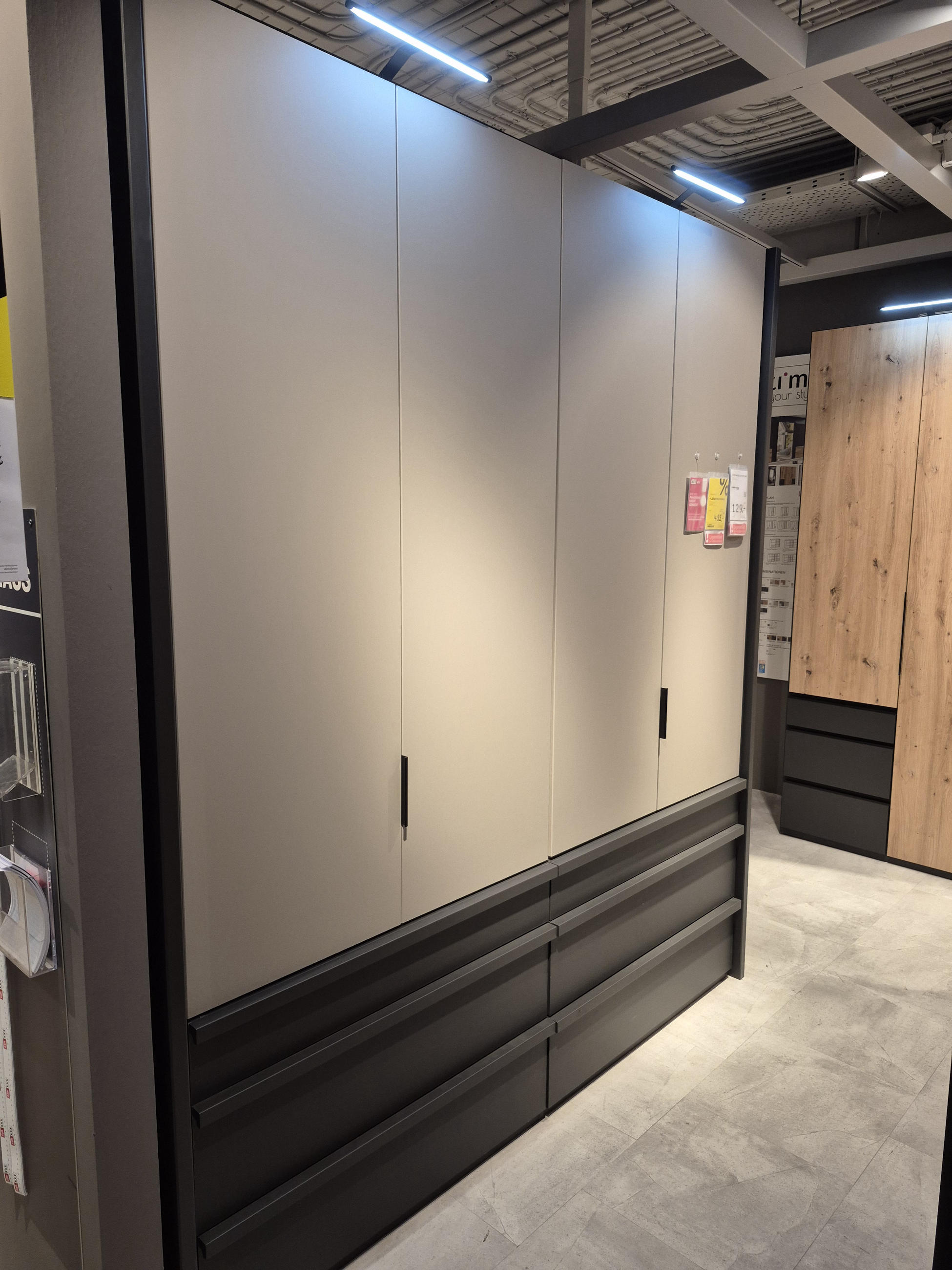 Drehtürenschrank OXFORD - Carryhome