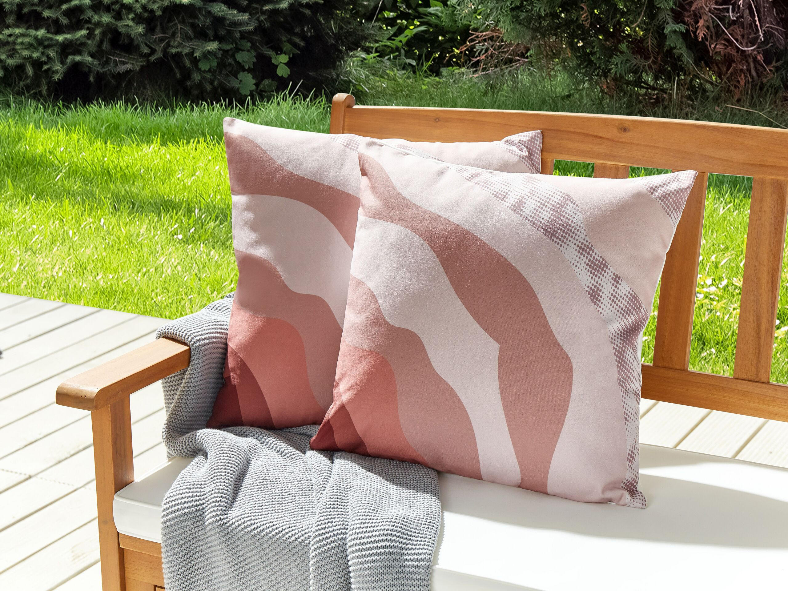 GARTENKISSEN 2er-Set abstraktem Motiv pastellrosa 45/45 cm Campei - Rosa, Textil (45/45cm) - Beliani