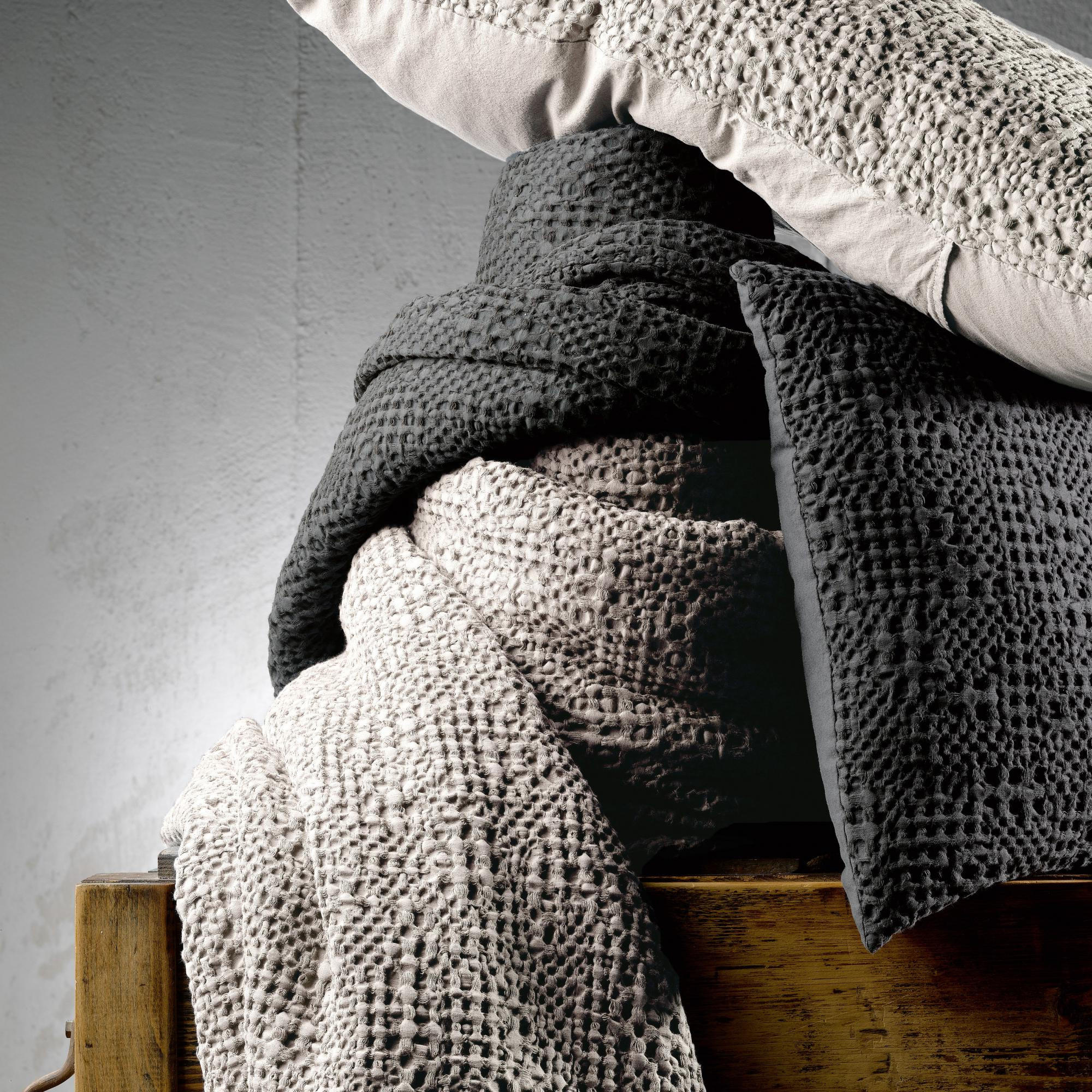 BETTÜBERWURF Tana leinen 240 x 260 cm - Braun, Textil (240/260cm) - Vivaraise